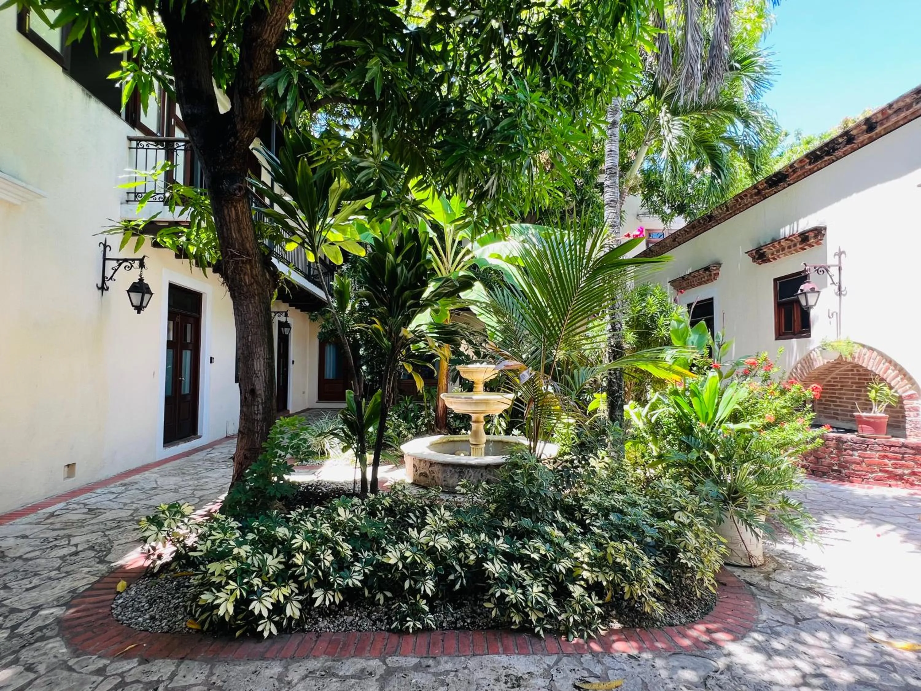 Garden in Paseo Colonial - Ermitage #5