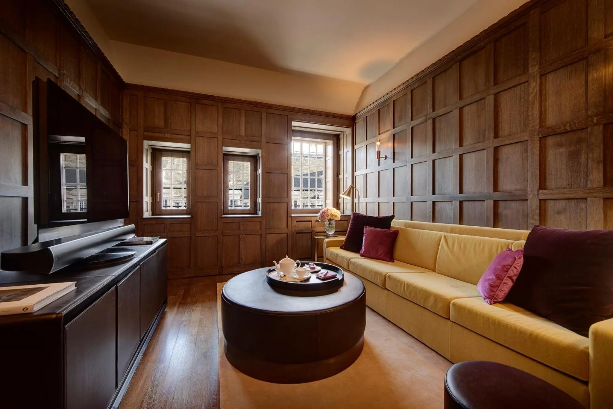 Bedroom in Hotel Cafe Royal