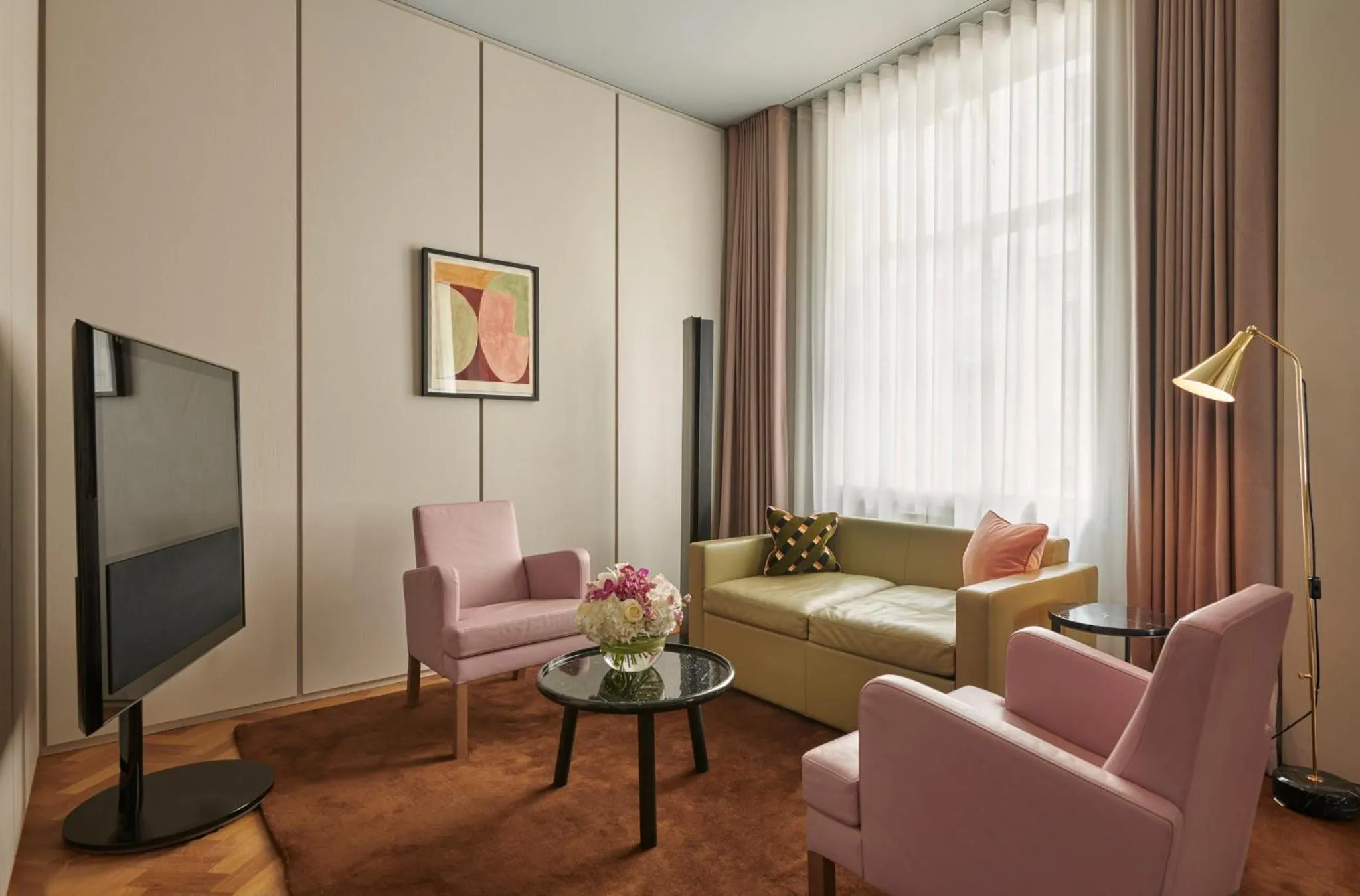 Bedroom in Hotel Cafe Royal