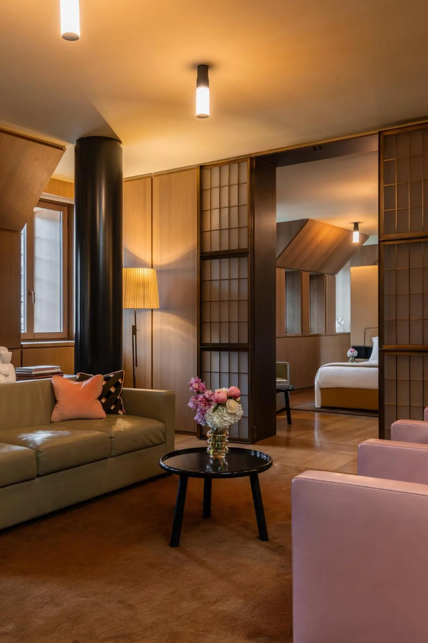 Coffee/tea facilities, Bed in Hotel Cafe Royal