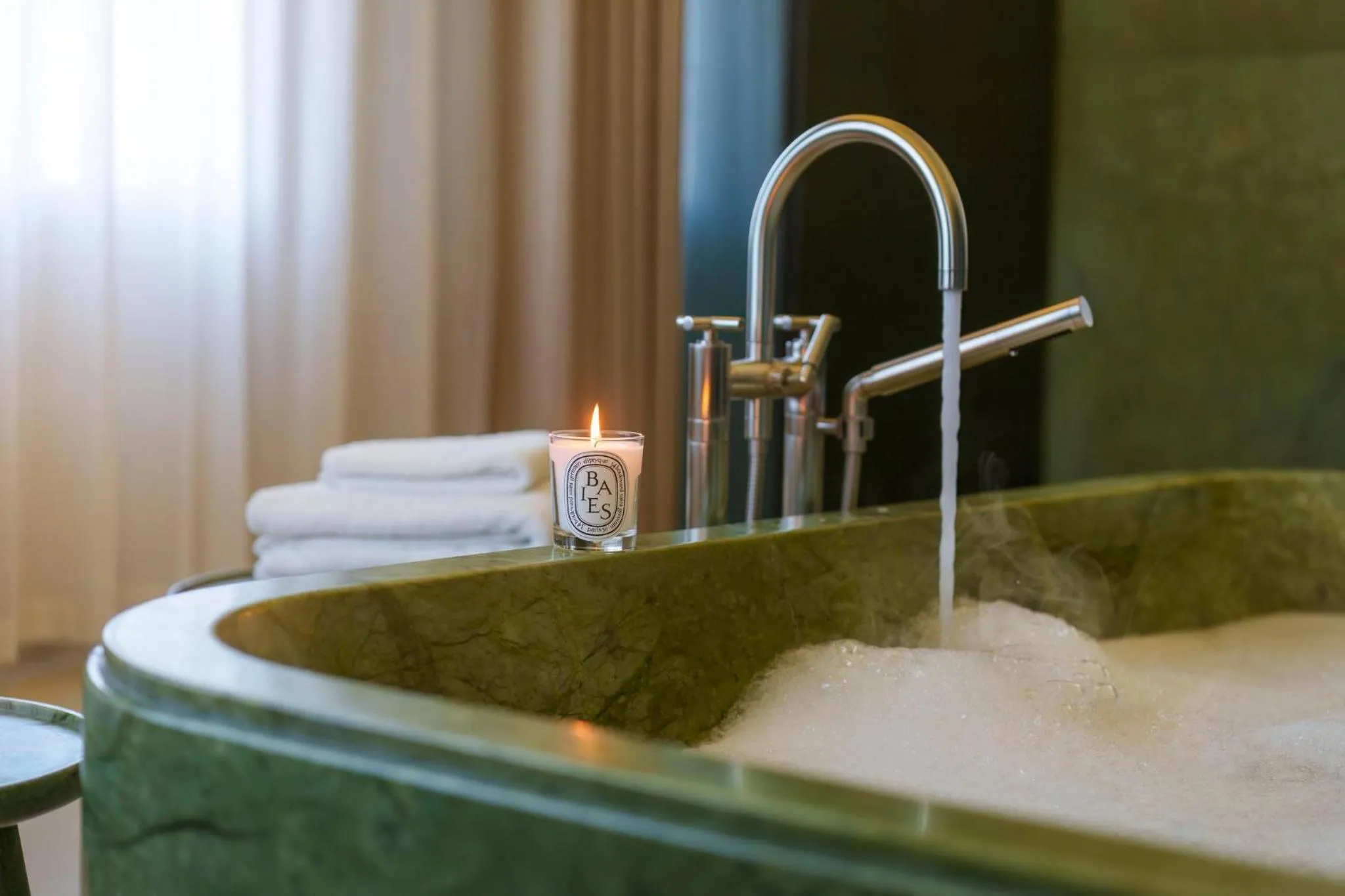 Bedroom in Hotel Cafe Royal