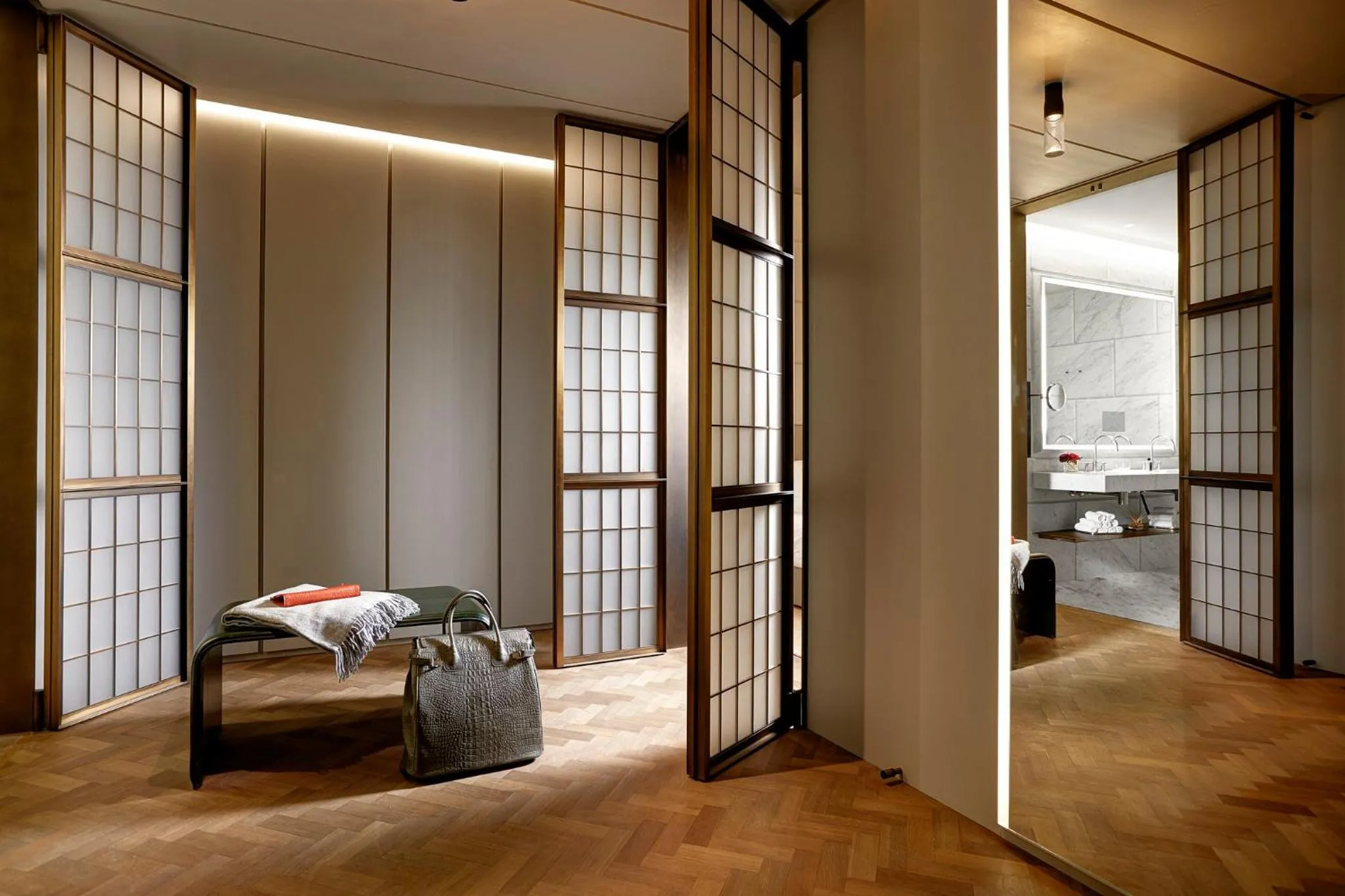 Bedroom in Hotel Cafe Royal