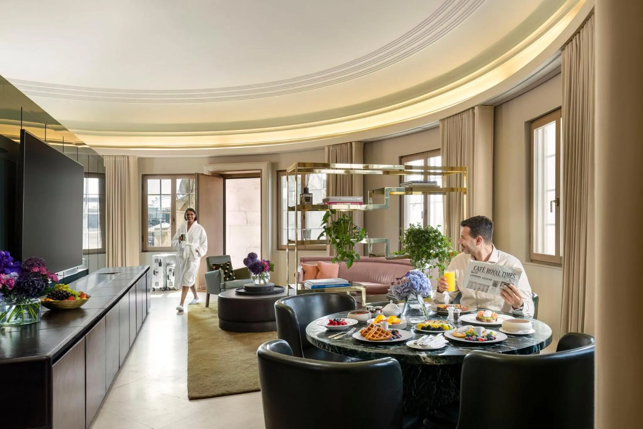 Bedroom in Hotel Cafe Royal