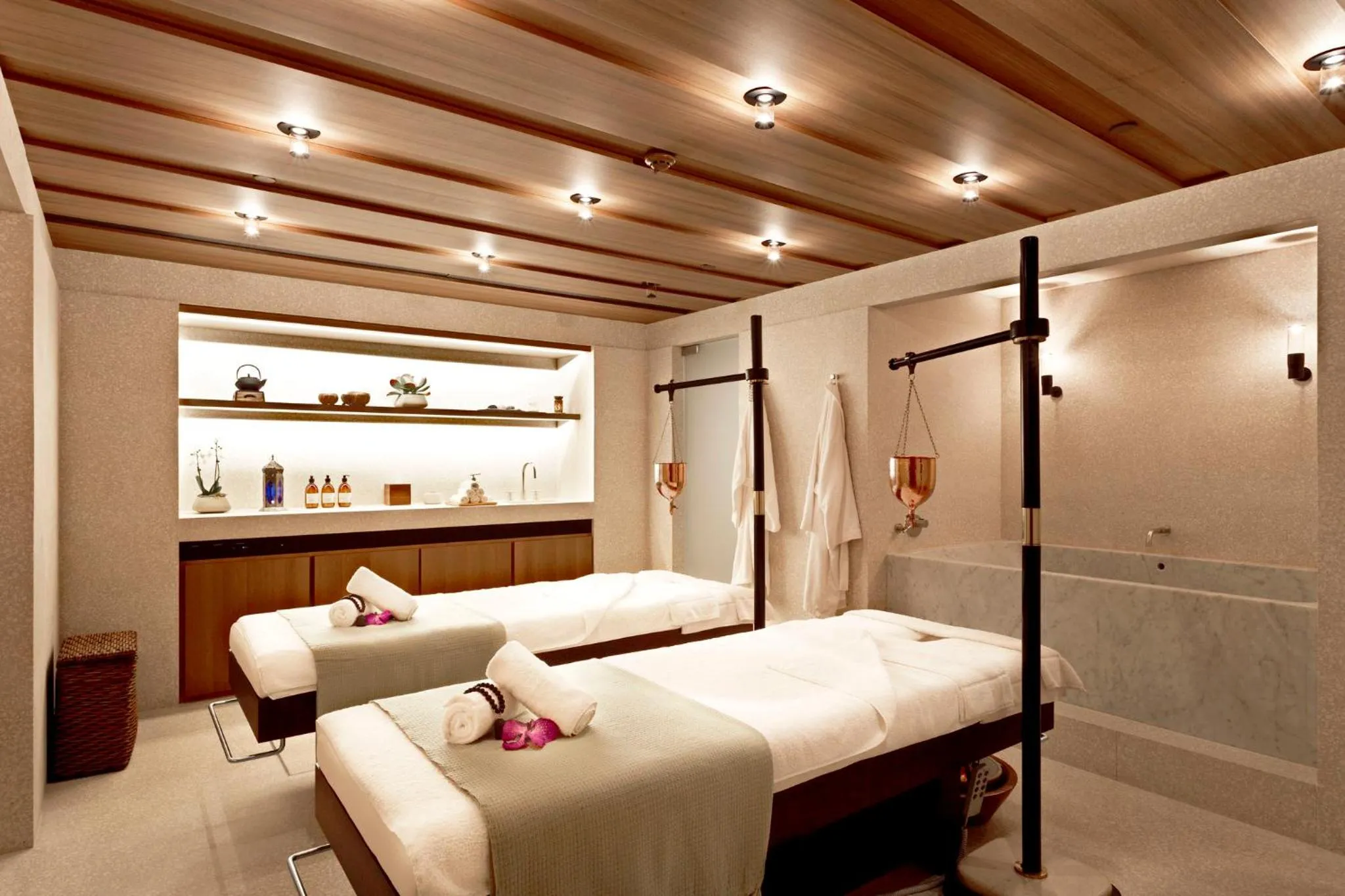 Spa and wellness centre/facilities, Bed in Hotel Cafe Royal