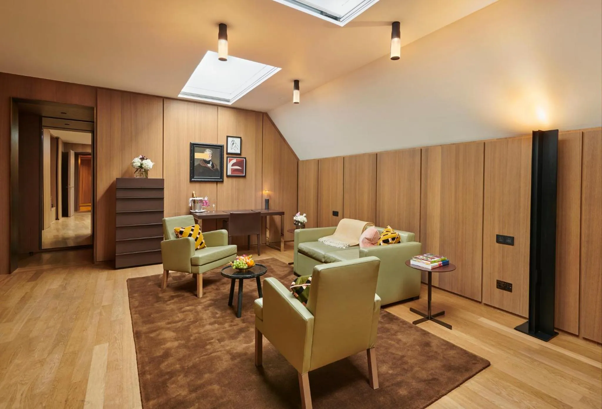 Bedroom in Hotel Cafe Royal