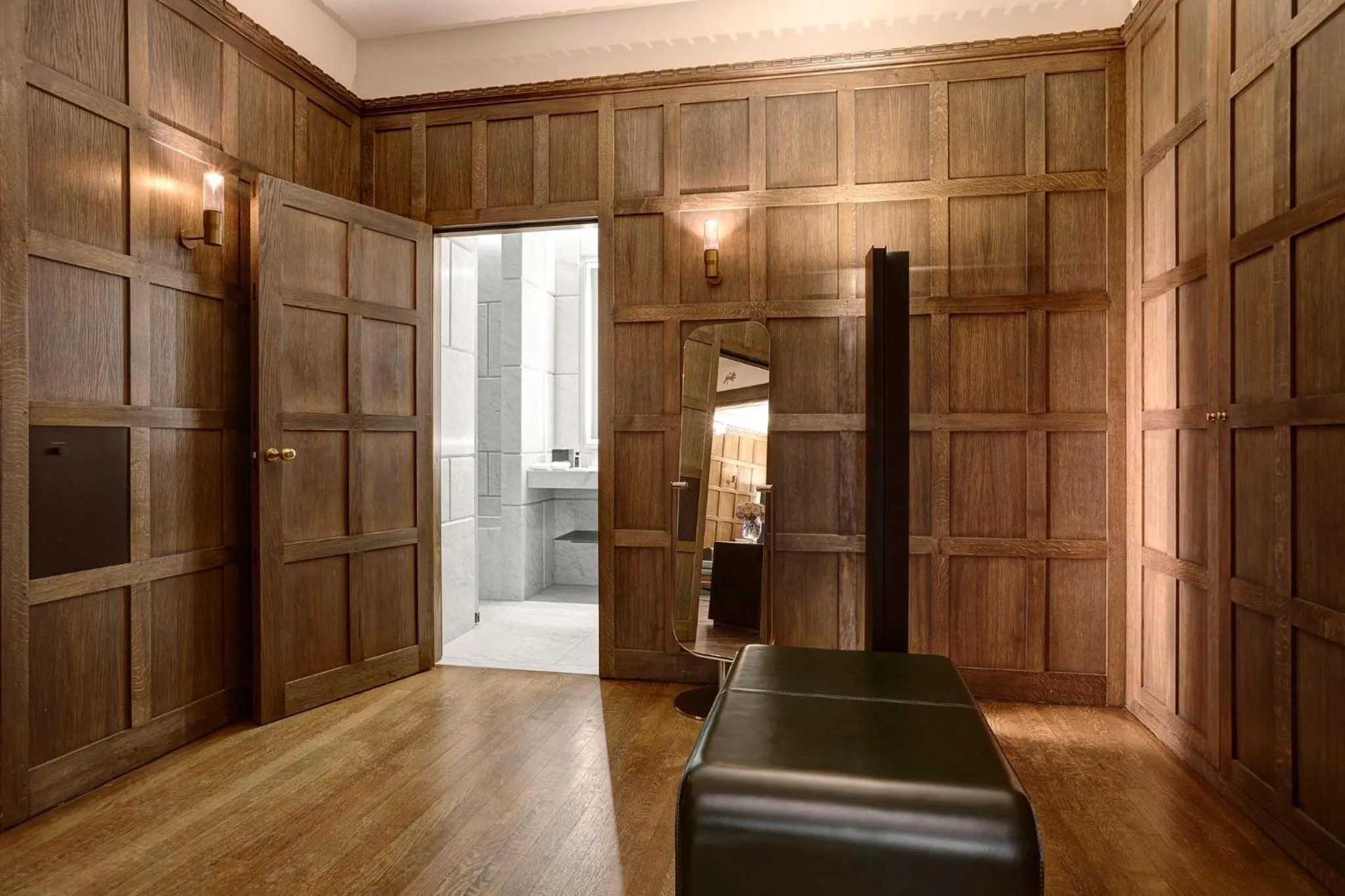 Bedroom in Hotel Cafe Royal