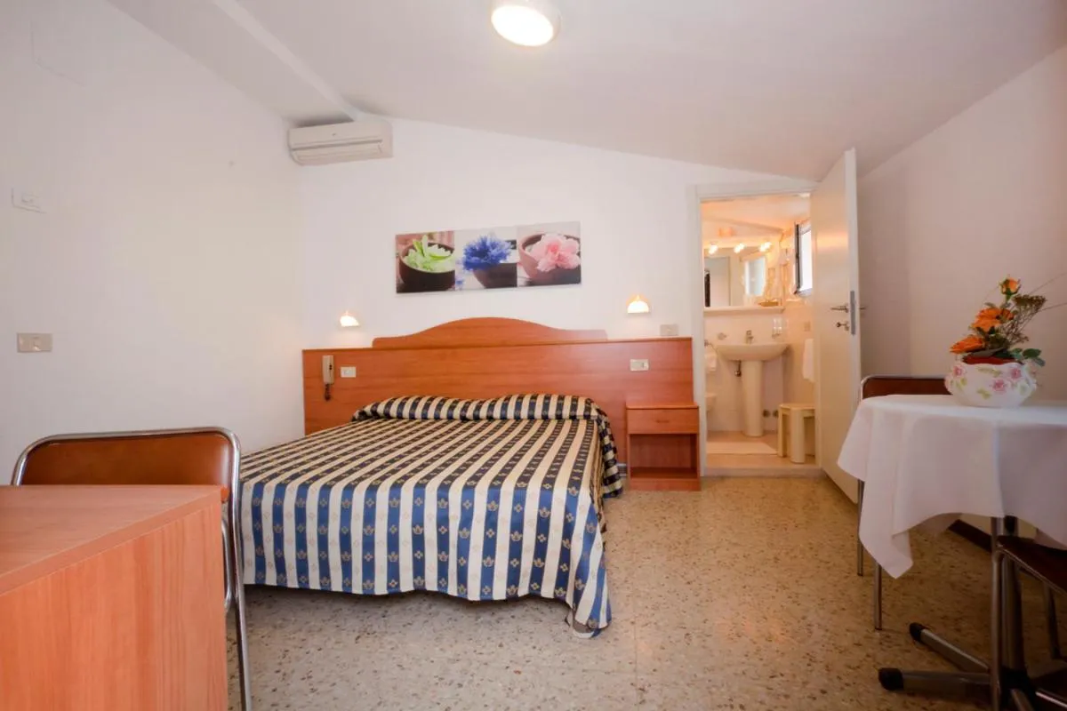 Photo of the whole room, Bed in Hotel Erika