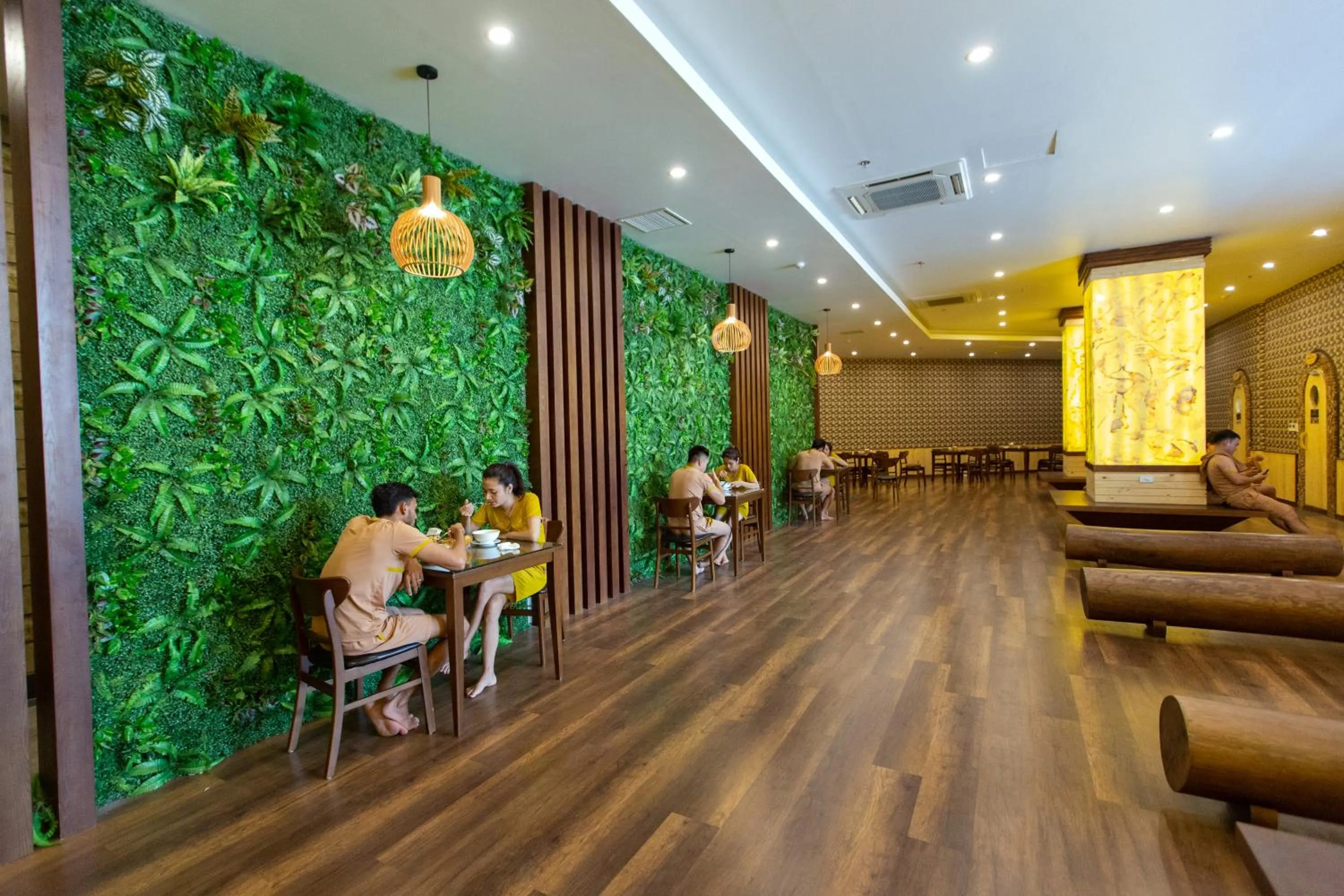 Living room in Duc Huy Grand Hotel and Spa