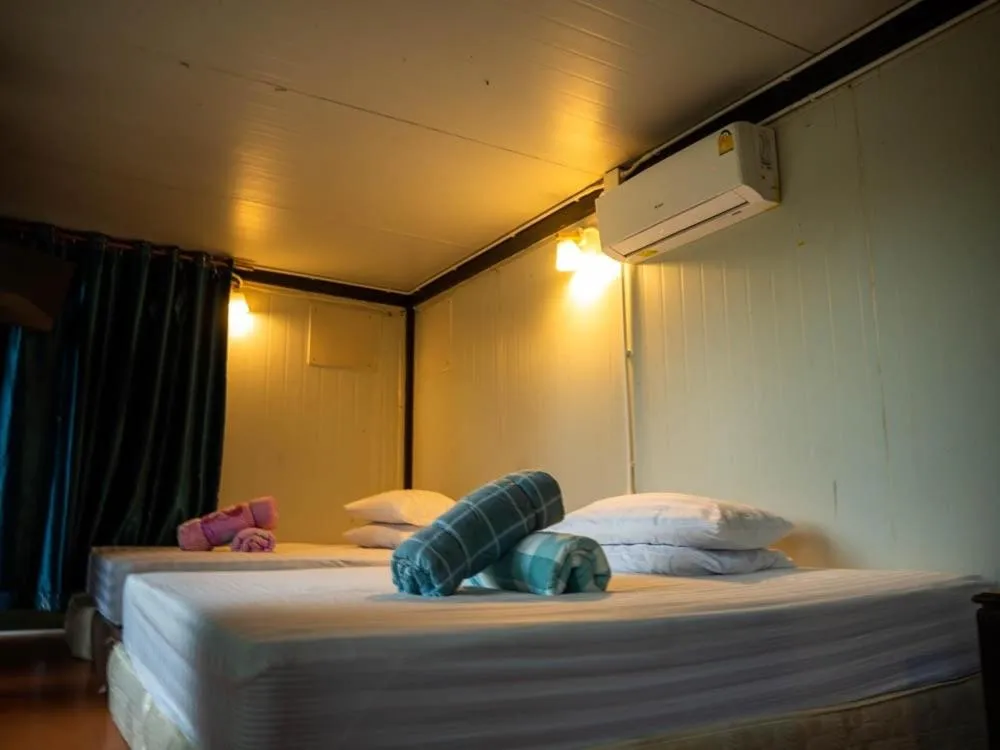 Bed in Beach Box Resort at Rimlay Rayong