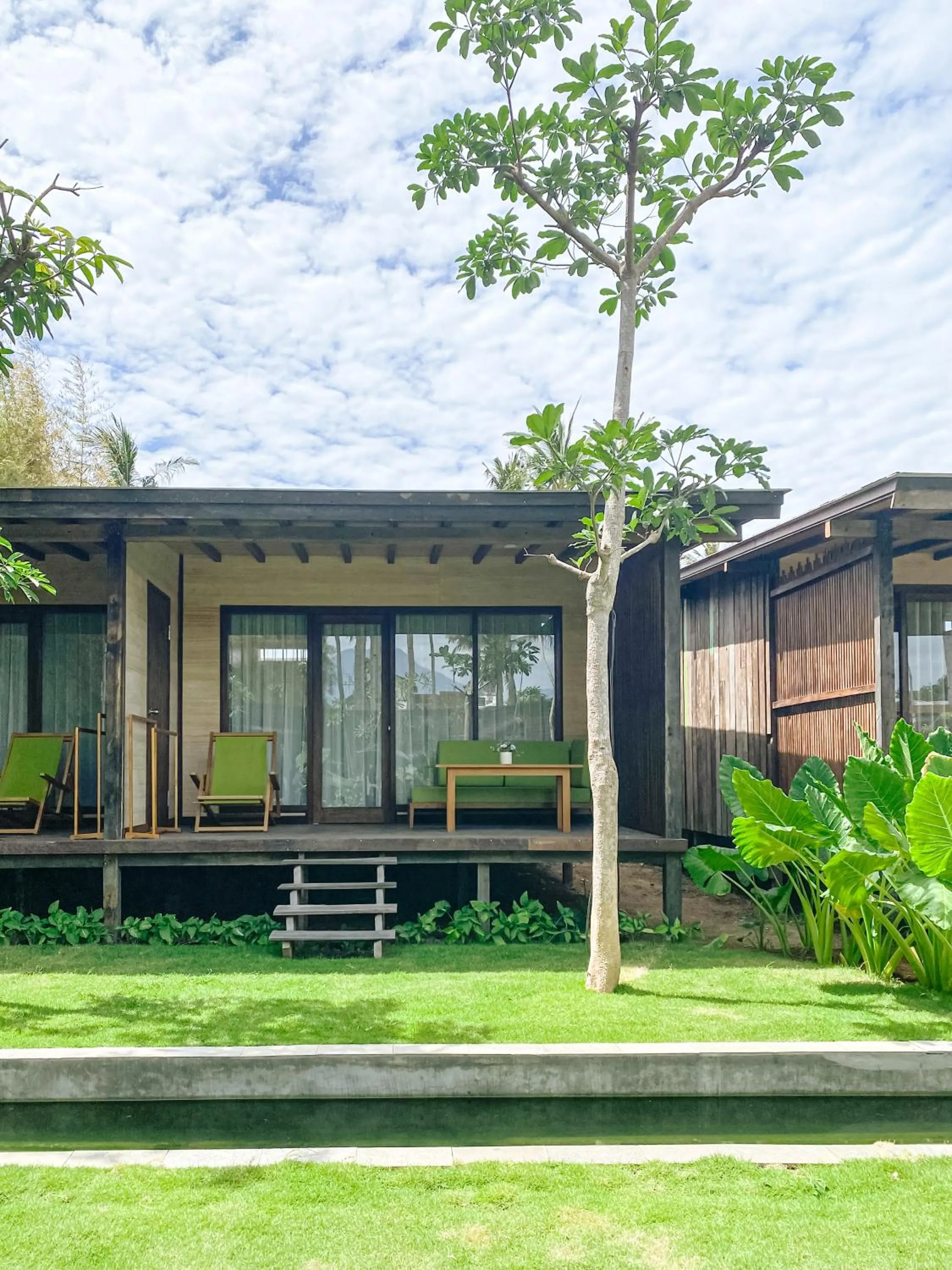 Garden view in Villa So Long Banyuwangi - Ijen