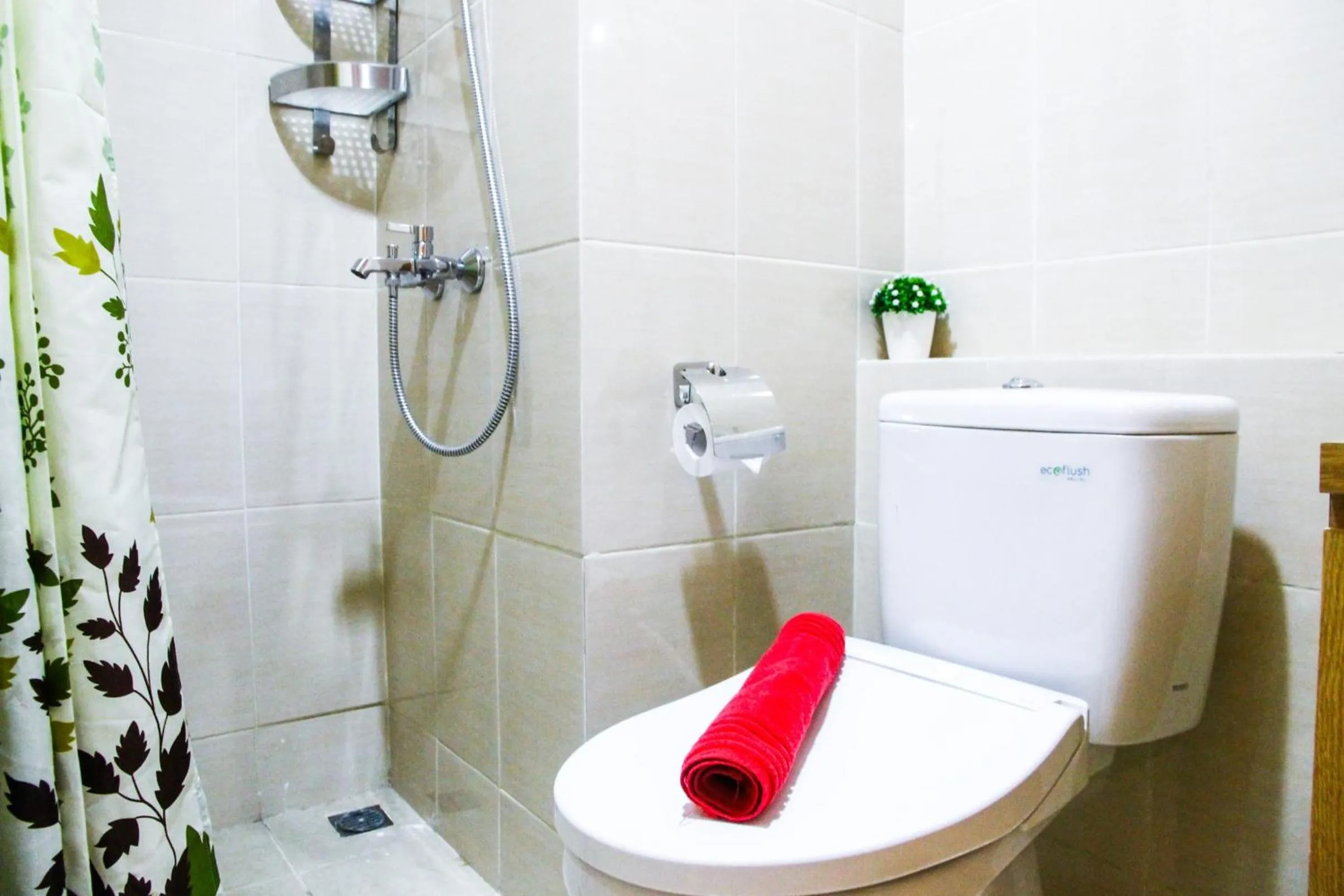 Scandinavian Japanese Style Studio The Oasis Apartment By Travelio