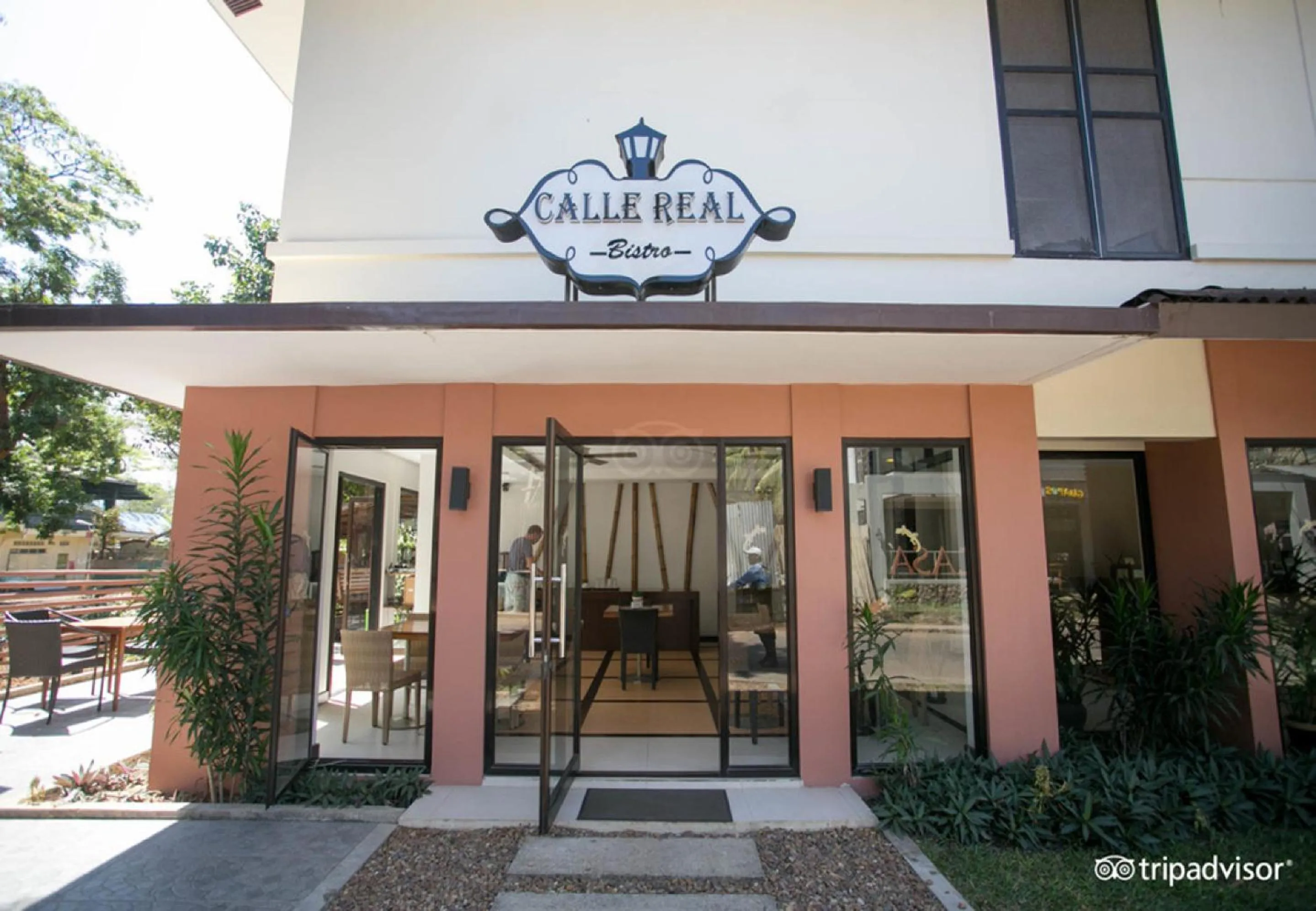 Property building in Coron Ecolodge