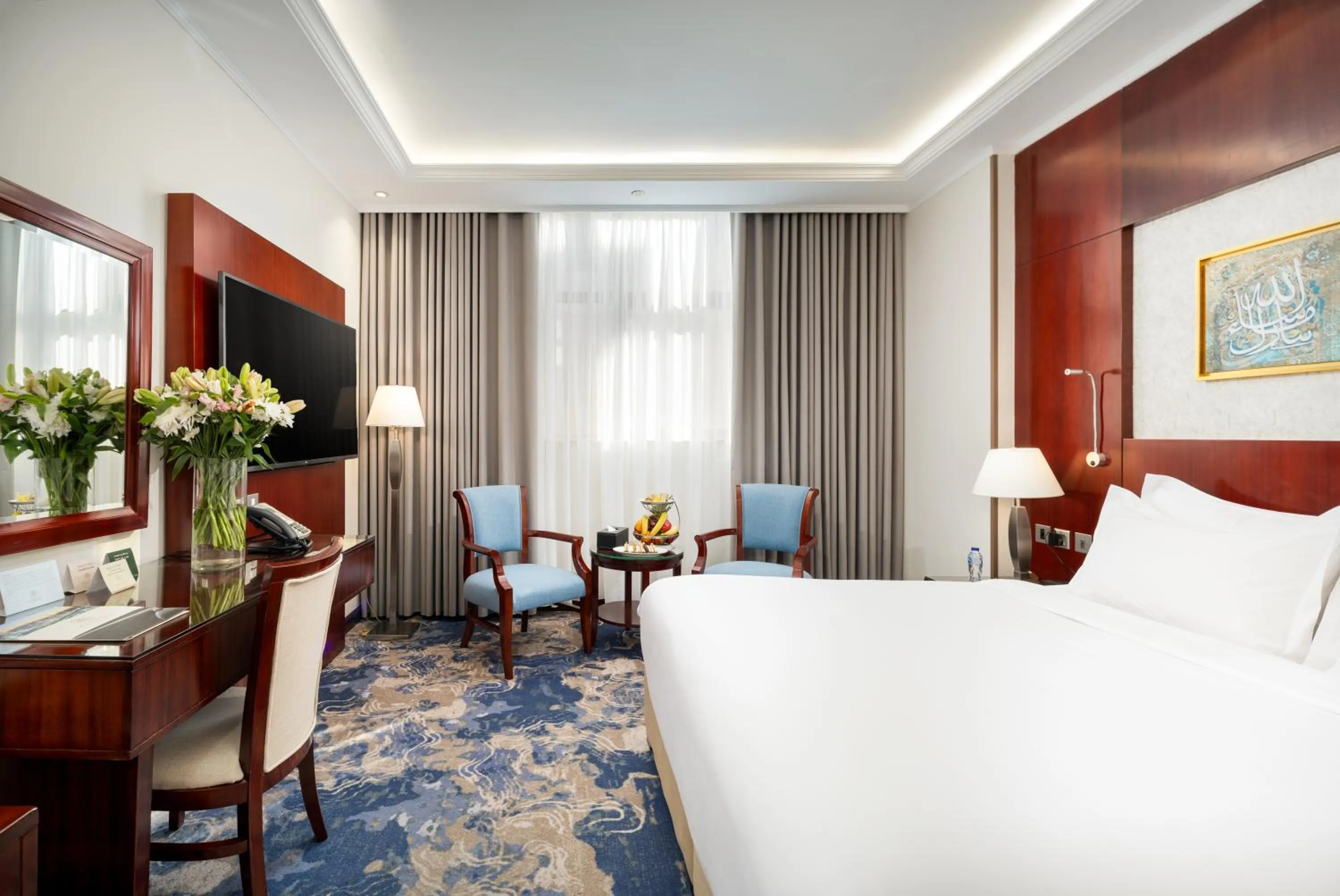 Bed in Emaar Royal Hotel