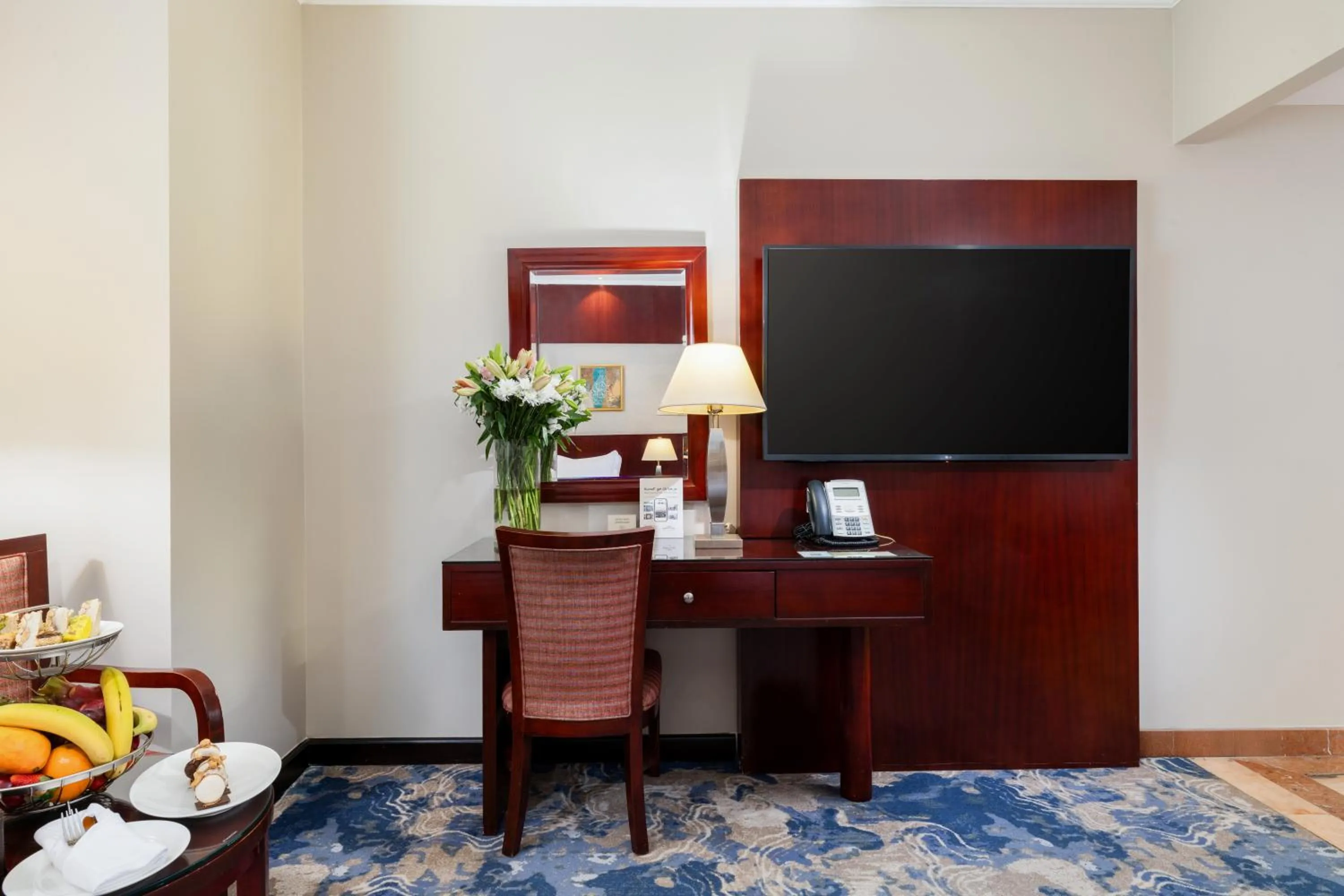 Living room in Emaar Royal Hotel