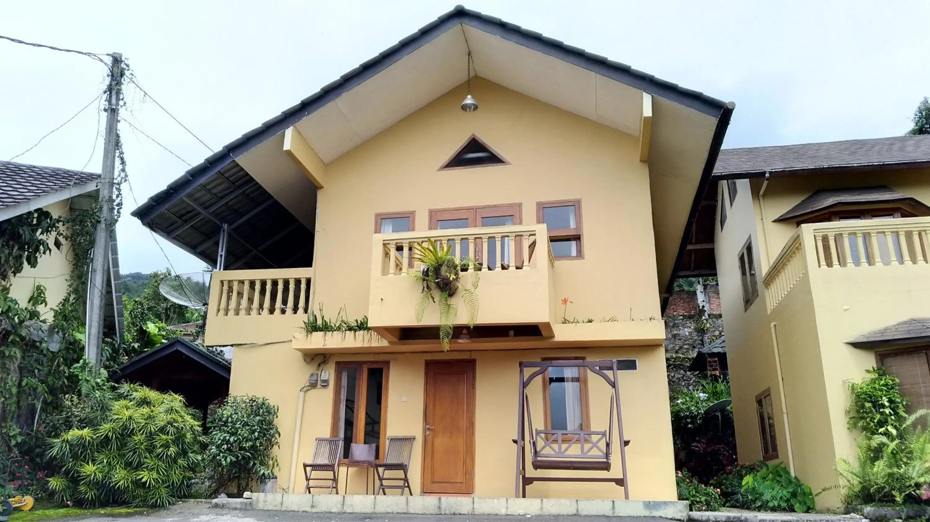 Property building in d'Oasis Mountain Resort