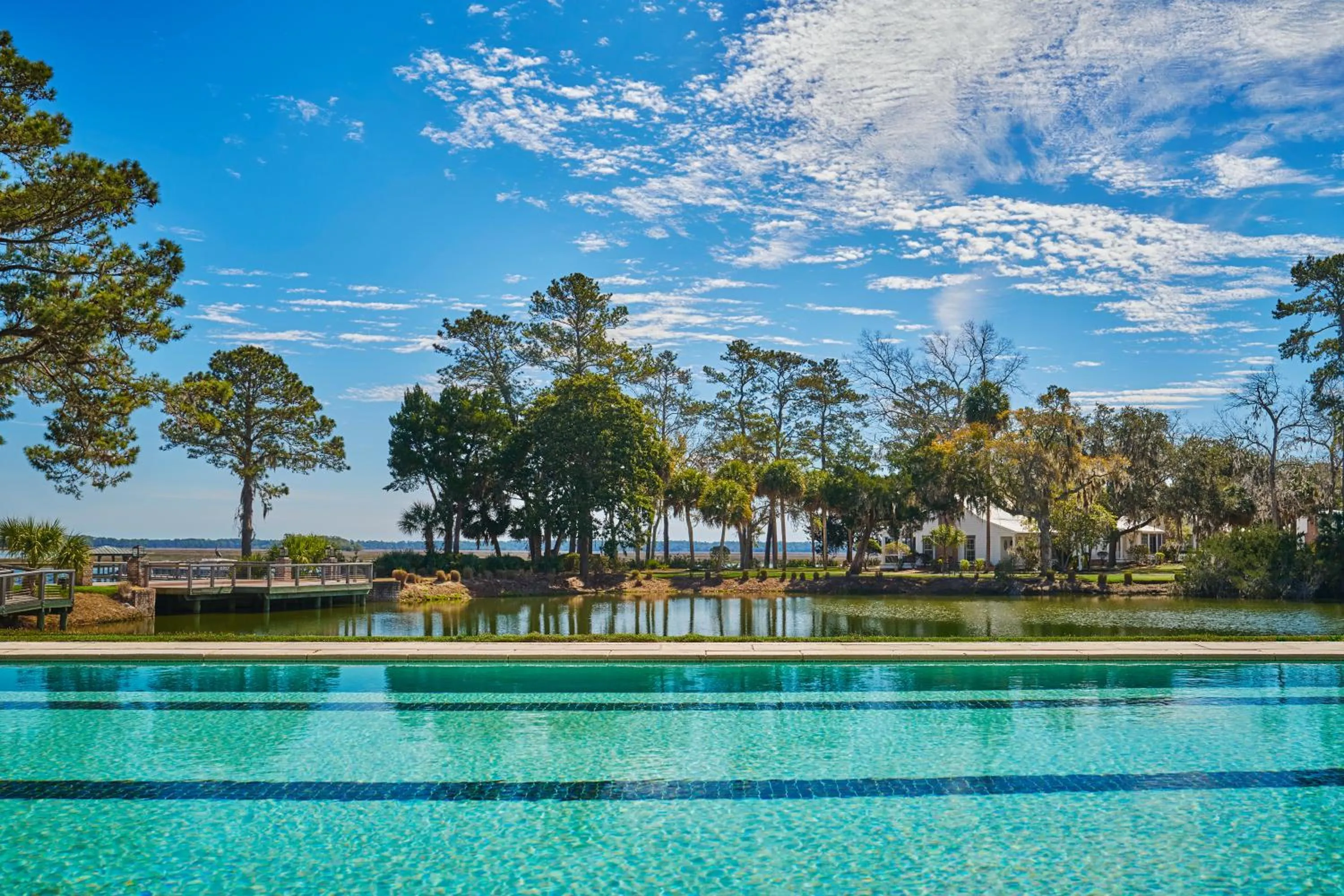Swimming pool in Montage Palmetto Bluff