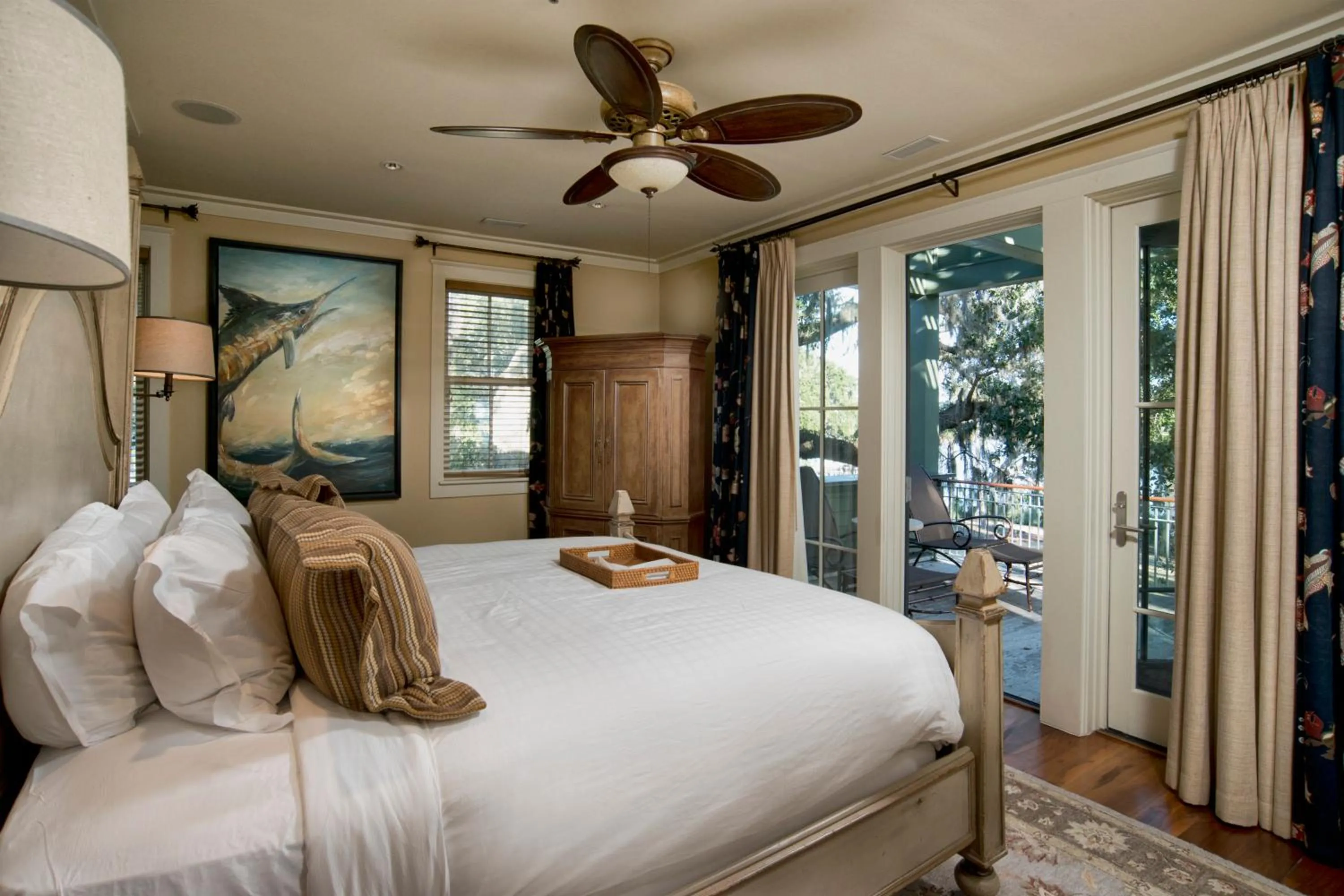 Bed in Montage Palmetto Bluff