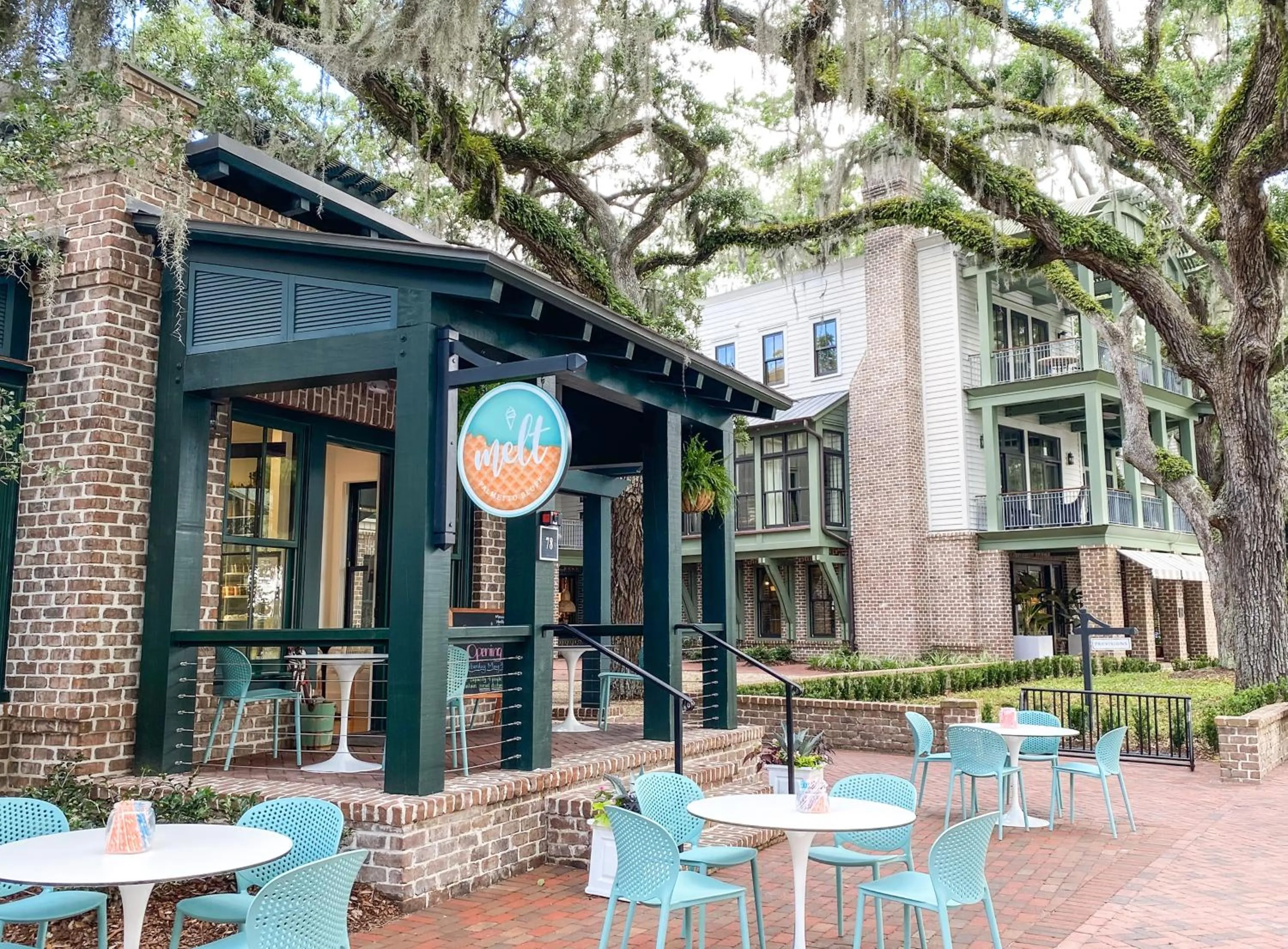 Restaurant/places to eat in Montage Palmetto Bluff