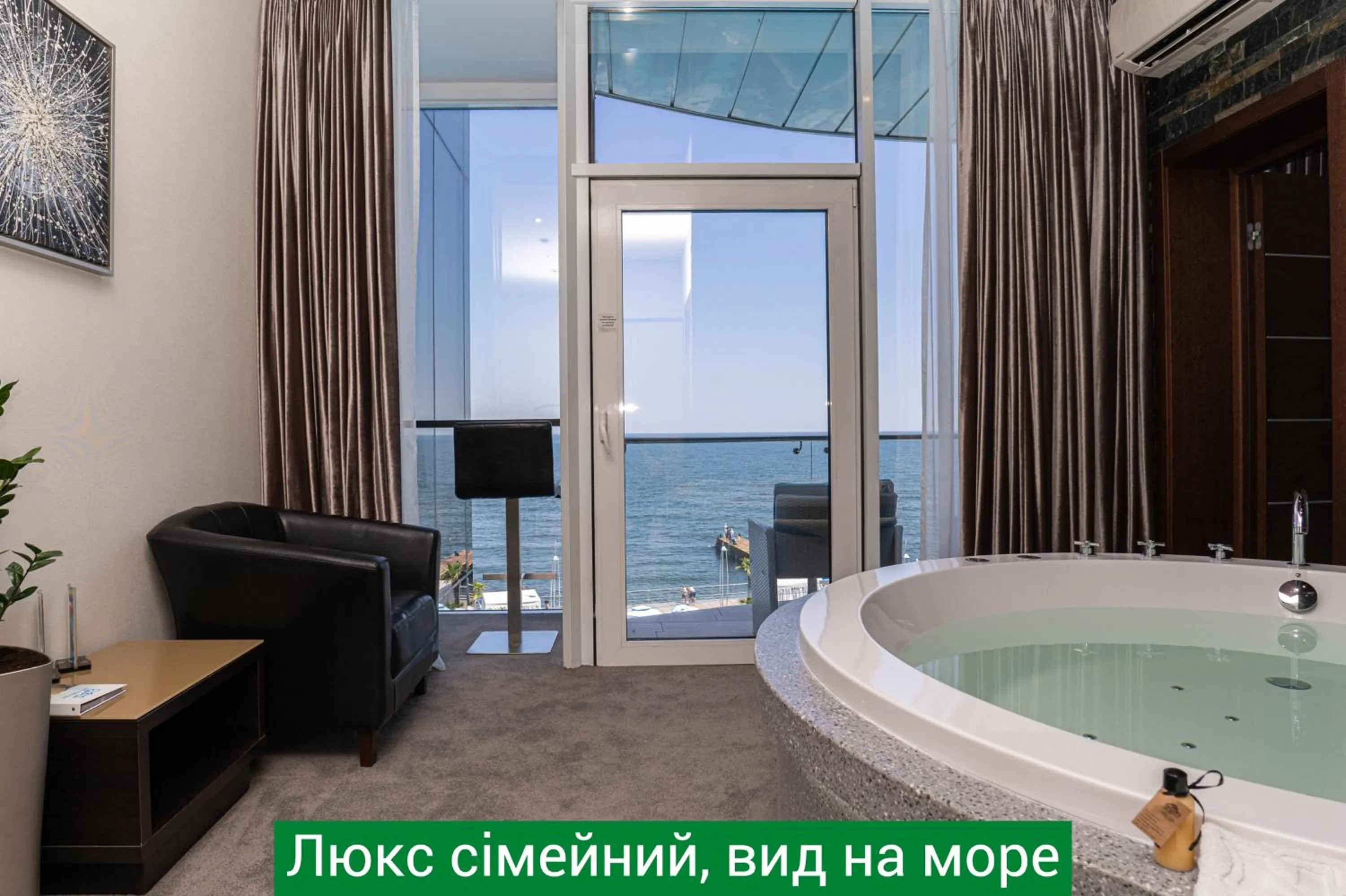 Bed in NEMO Hotel Resort & SPA