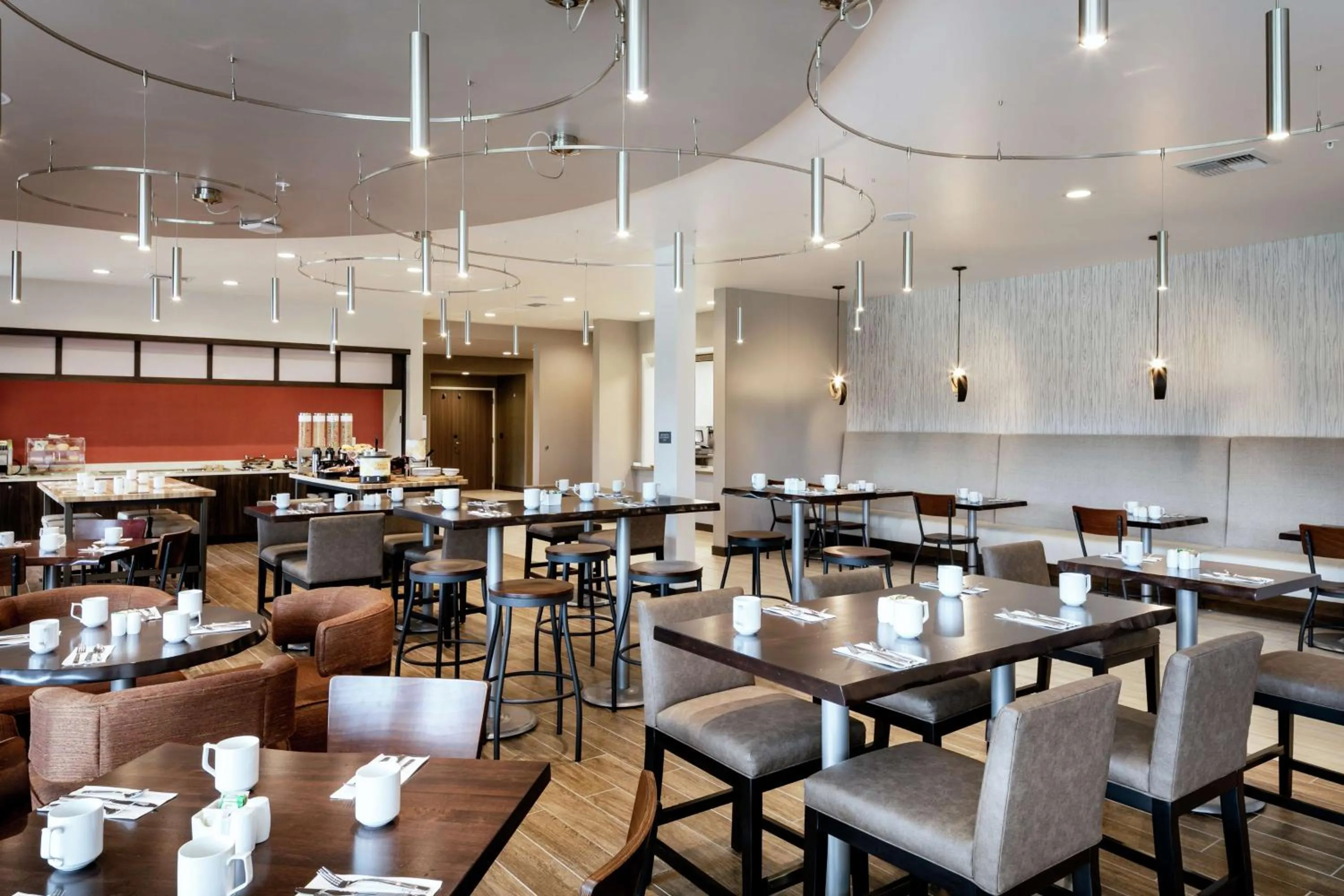 Restaurant/places to eat in Hilton Garden Inn Wenatchee, Wa