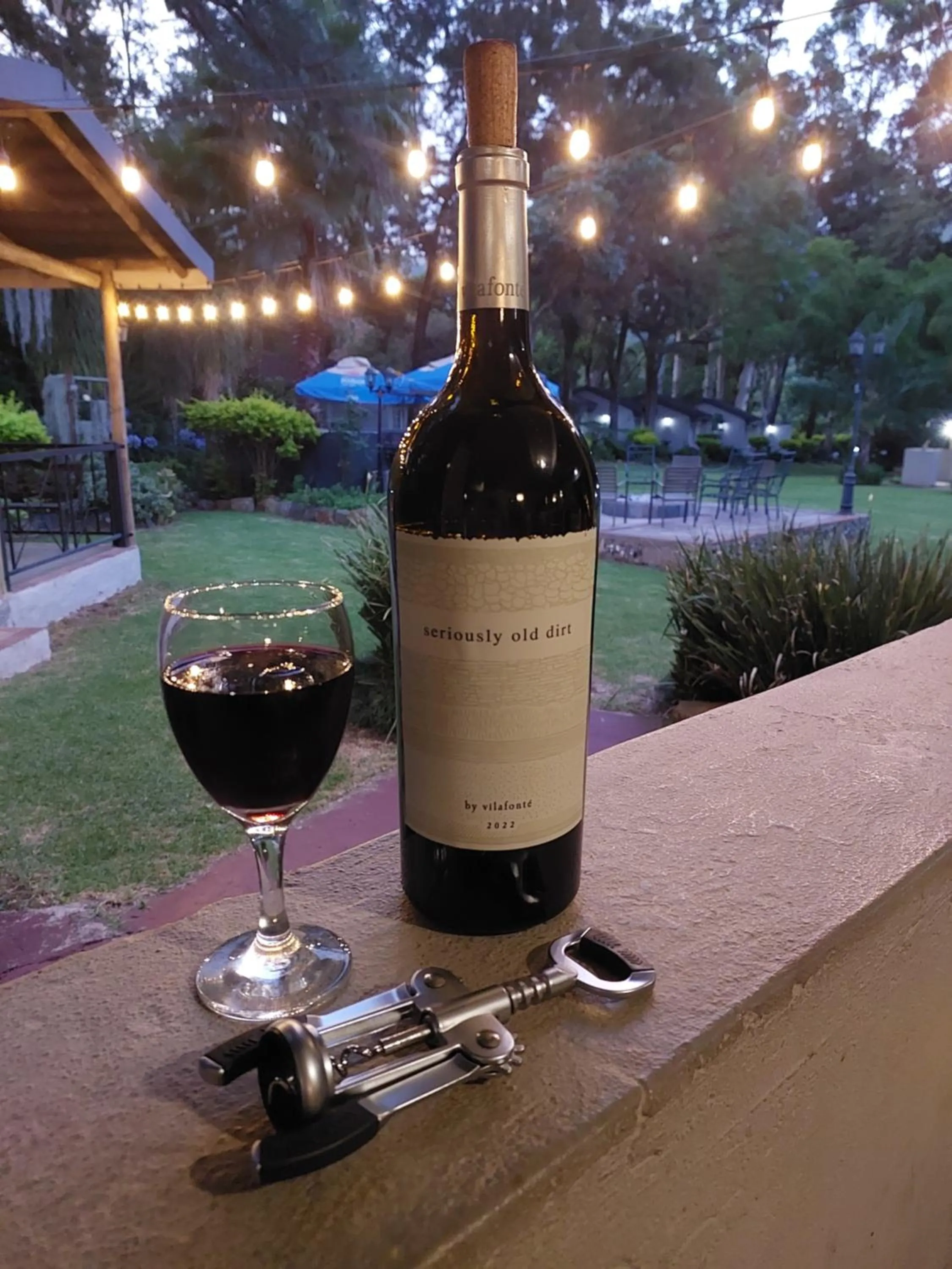 Night in Wayside Lodge