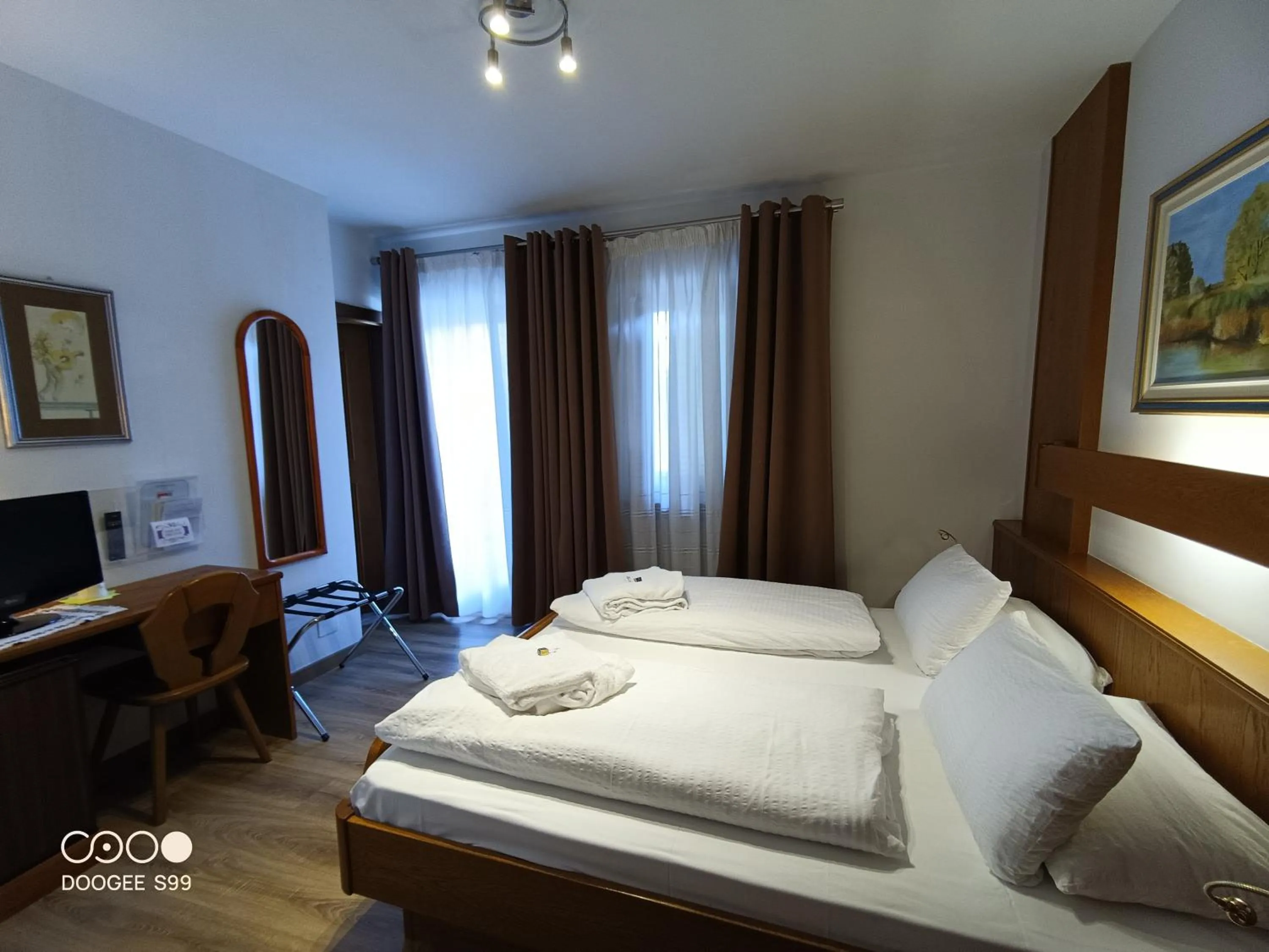 Photo of the whole room, Bed in Park Hotel Arnica