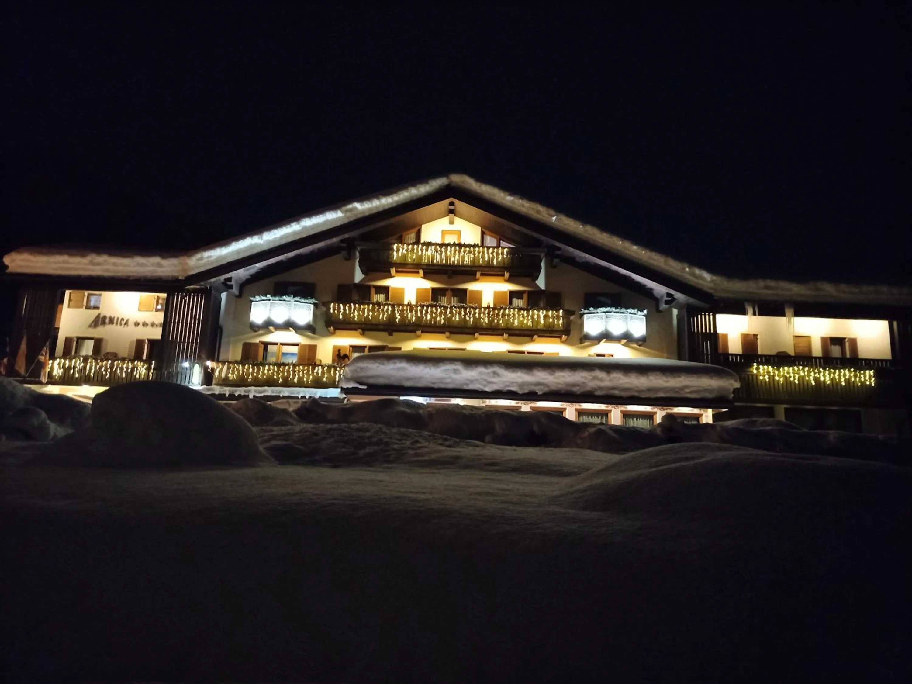 Property building in Park Hotel Arnica