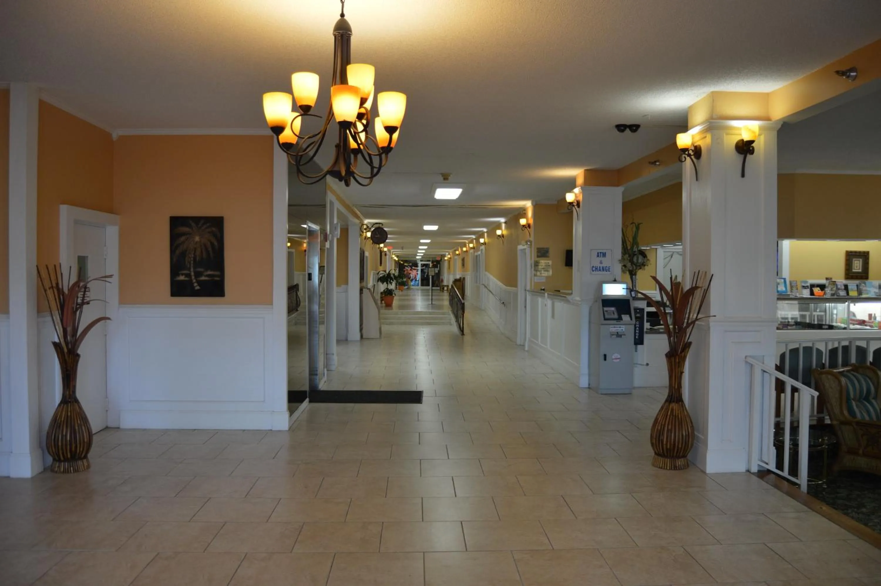 Facade/entrance in Fountain Beach Resort - Daytona Beach