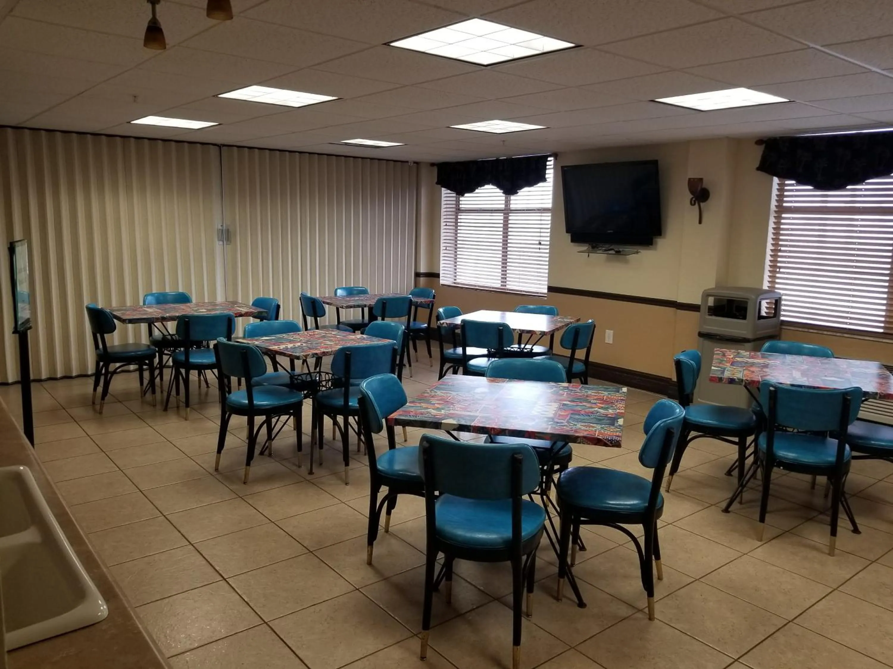 Continental breakfast in Fountain Beach Resort - Daytona Beach