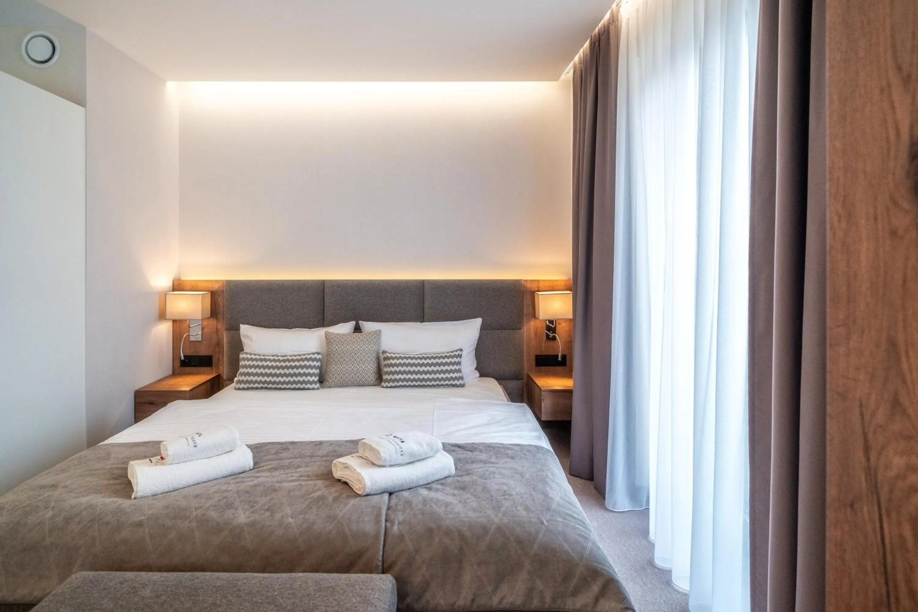 Bed in Meta Apartments