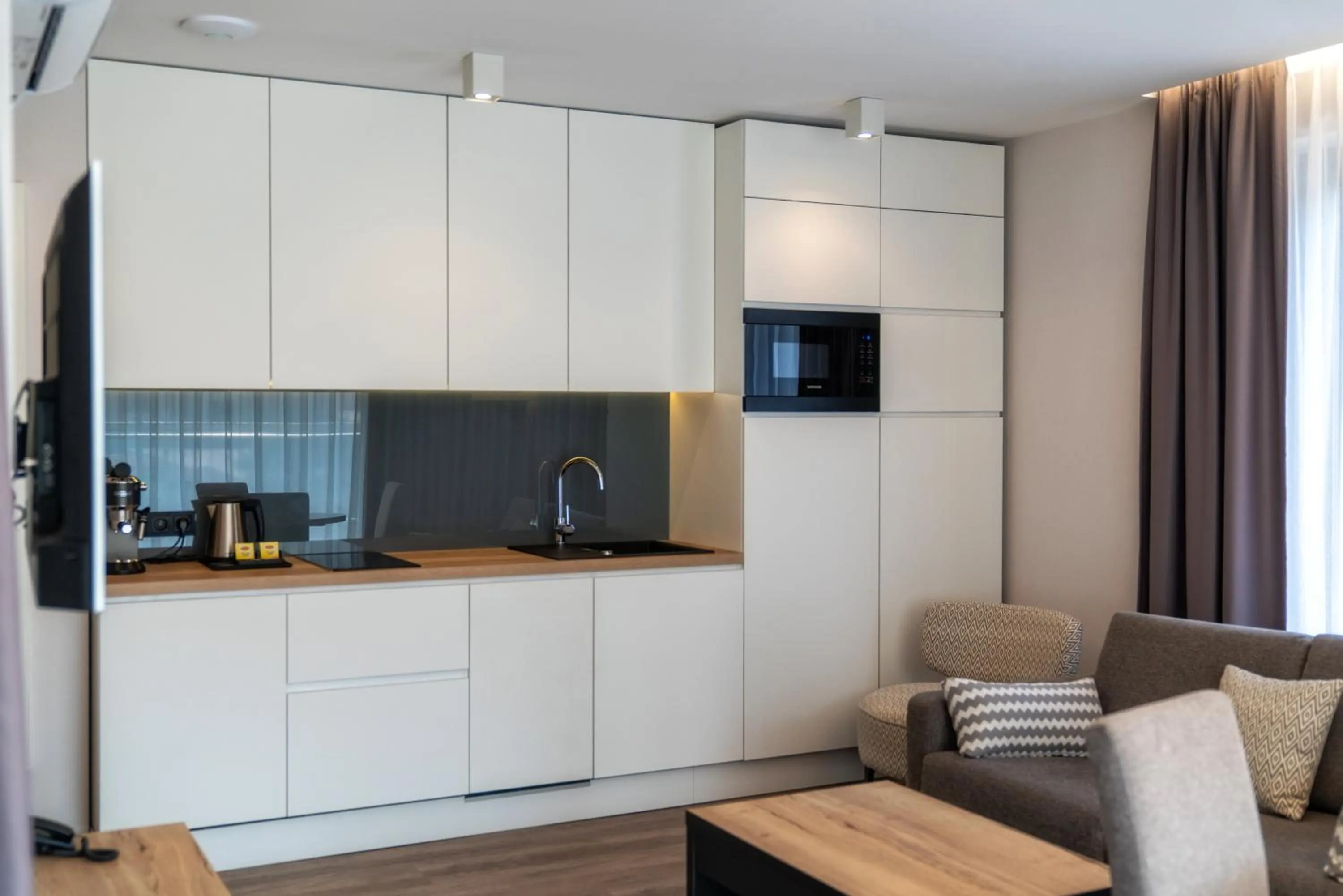 Kitchen or kitchenette in Meta Apartments
