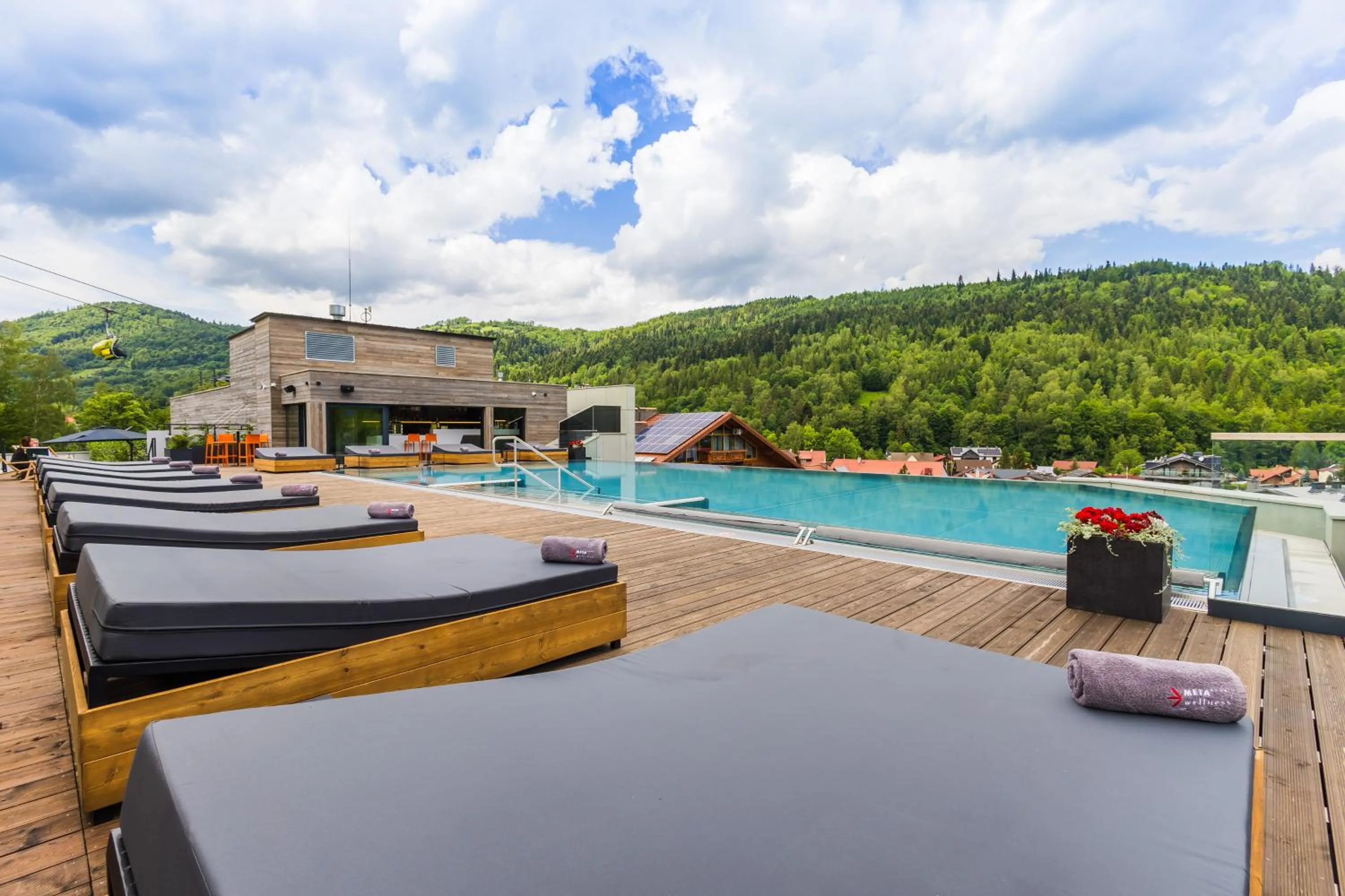 Swimming pool in Meta Apartments