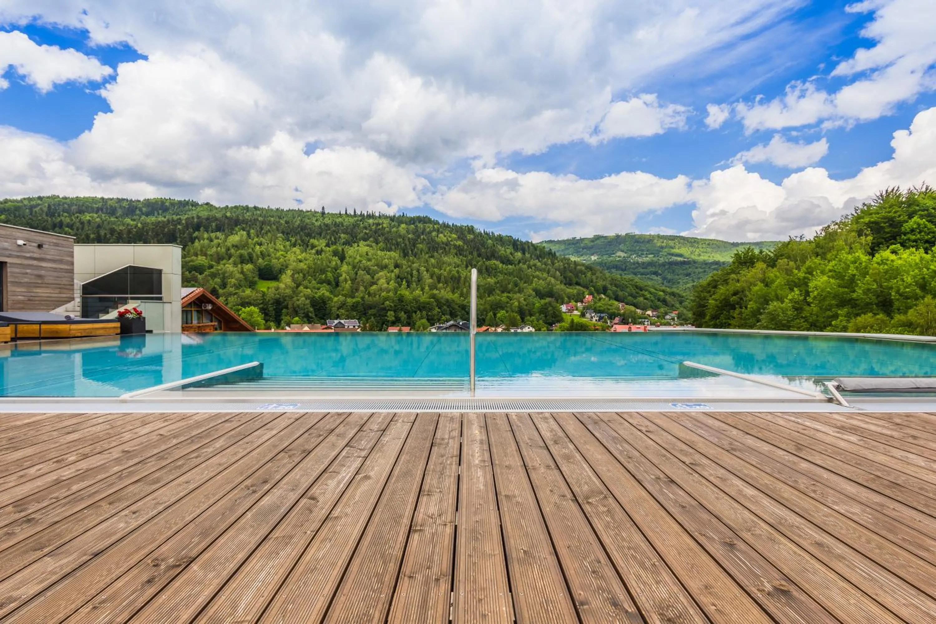 Swimming pool in Meta Apartments