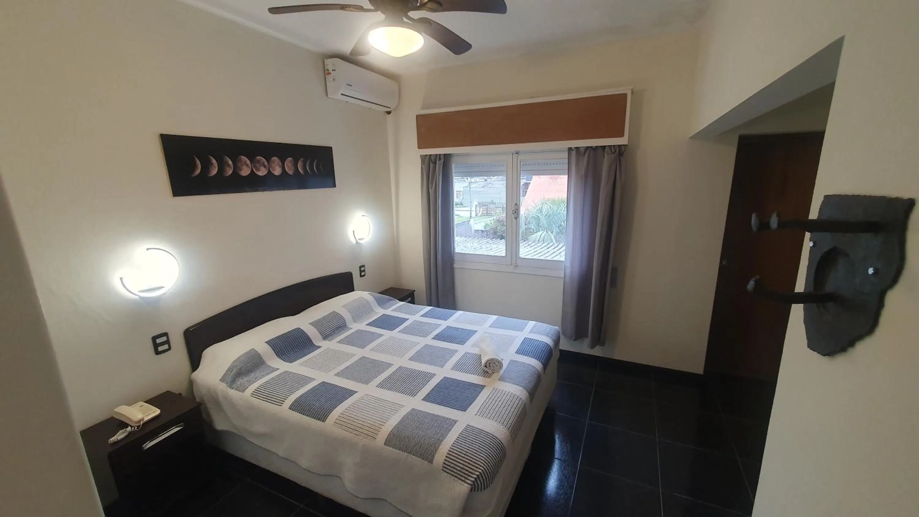 Photo of the whole room, Bed in Hotel Viola