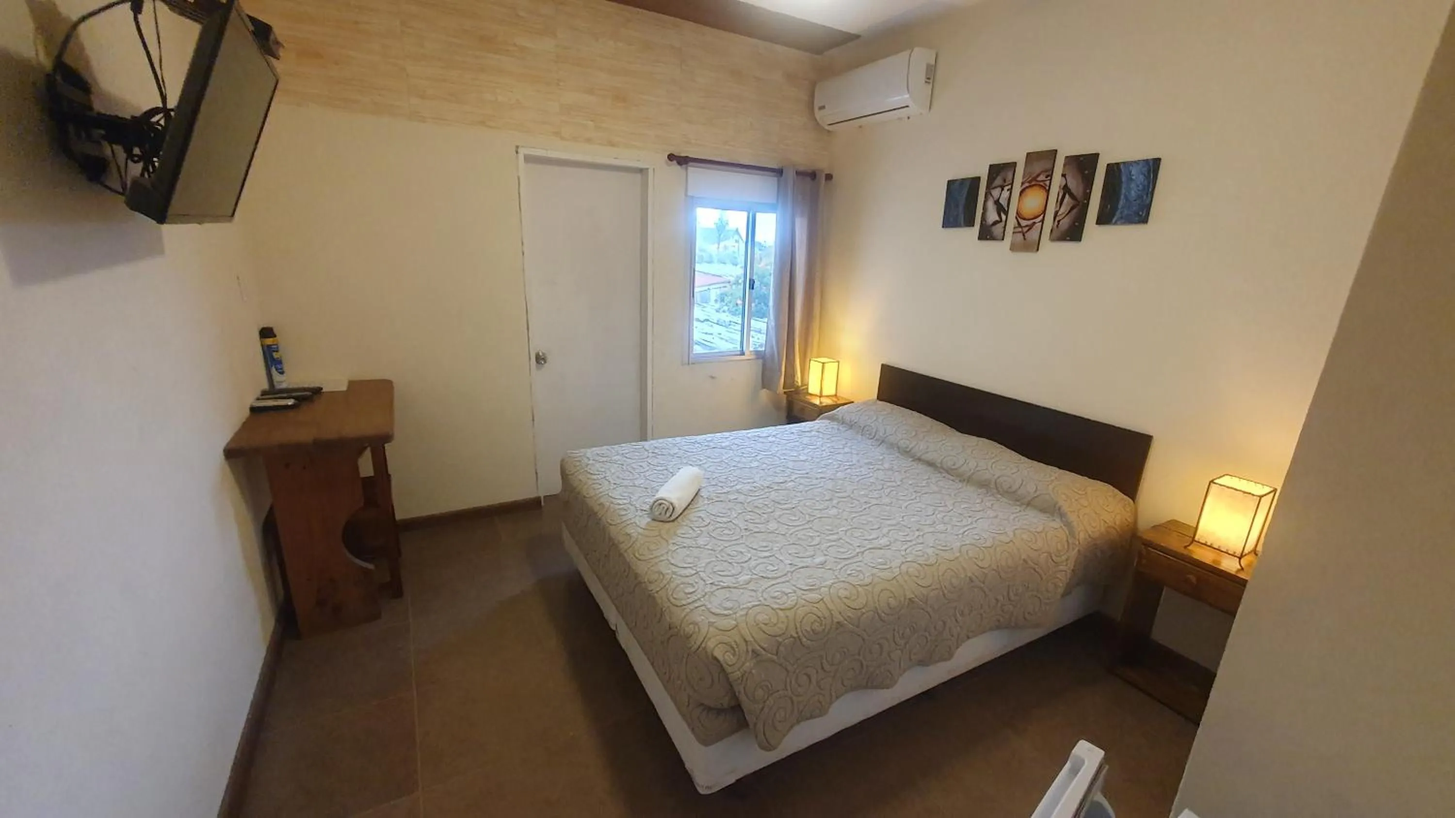 Photo of the whole room, Bed in Hotel Viola