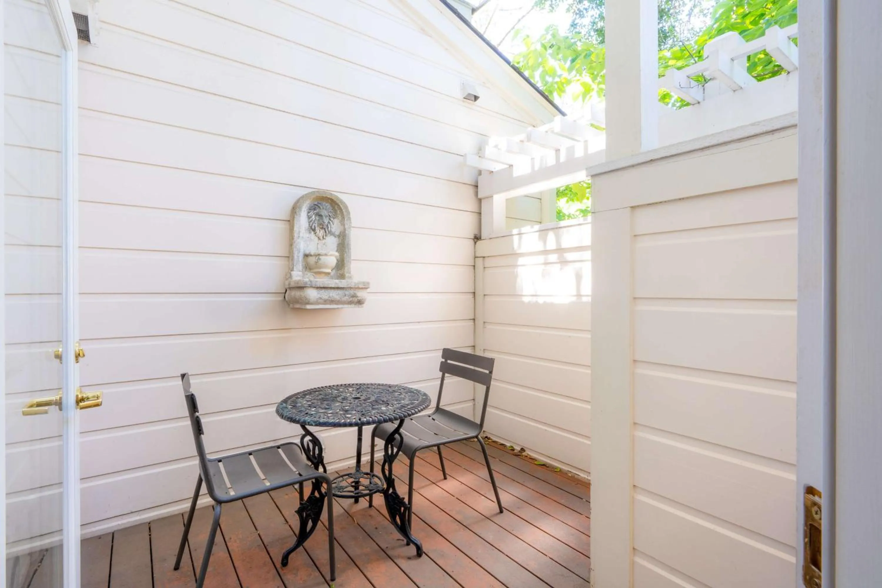 Other in The Bergson, BW Signature Collection