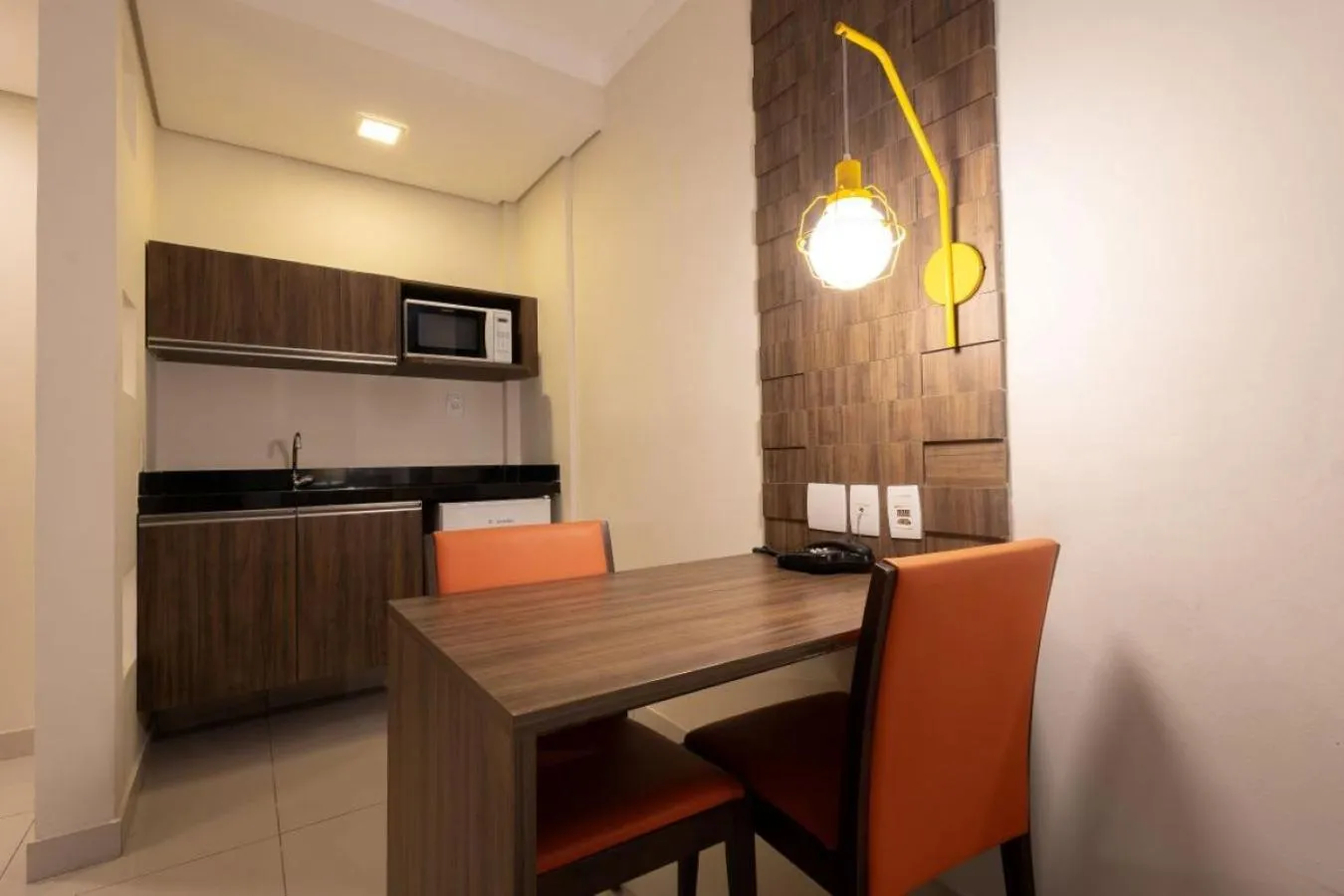 kitchen in Hotel Cassino Tower Piracicaba by Nacional Inn