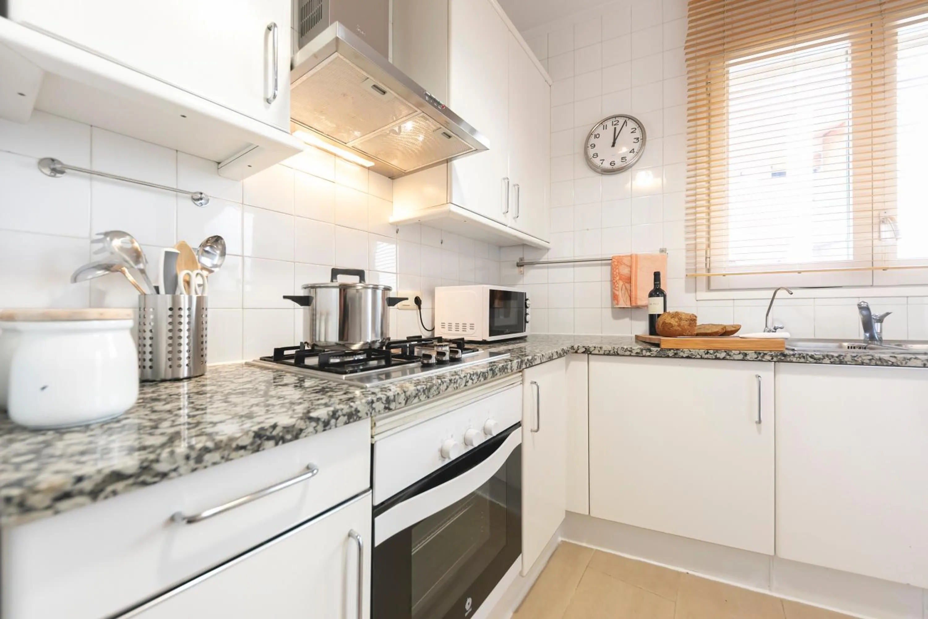 Kitchen or kitchenette in Bravissimo Sunset