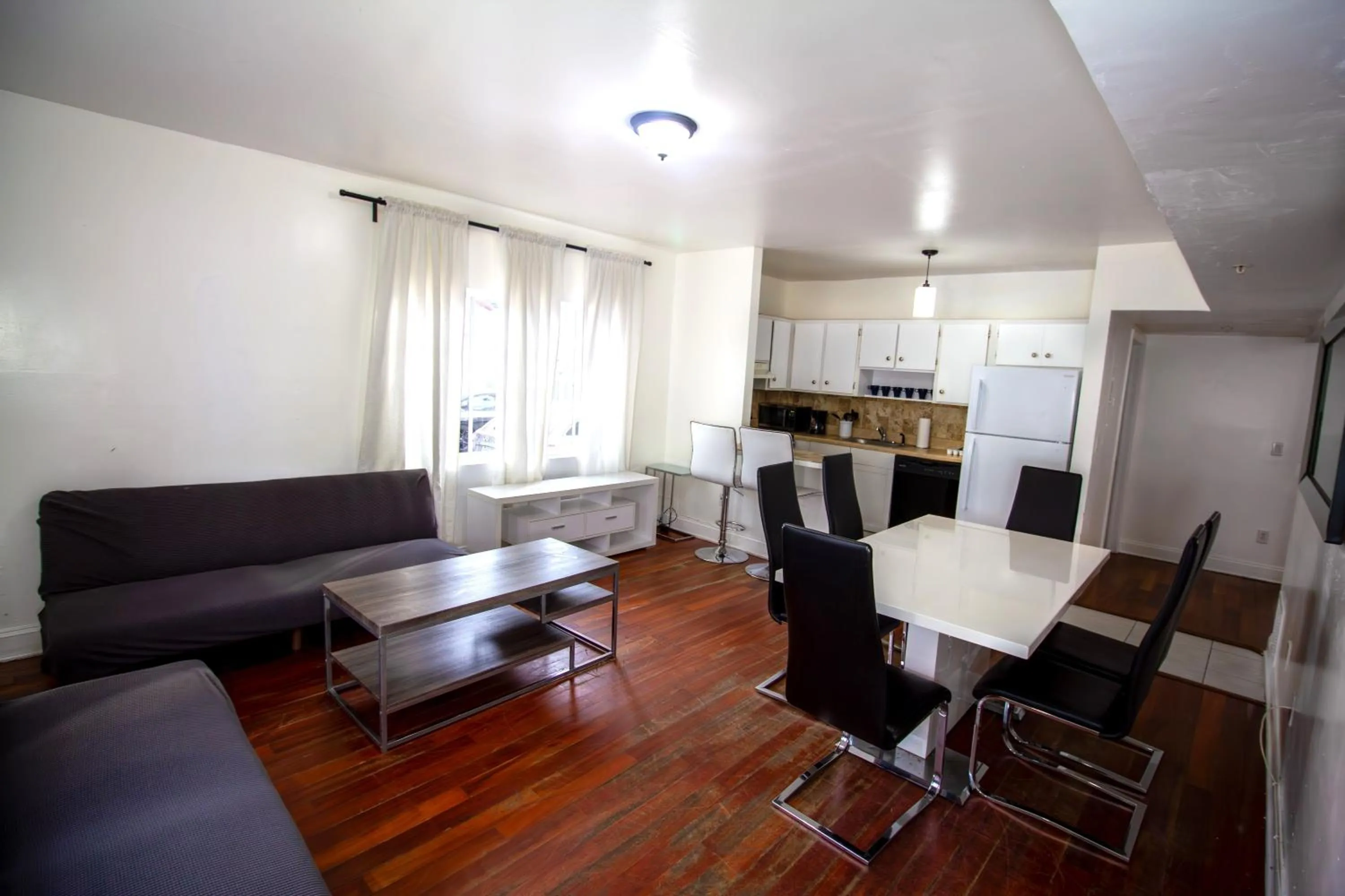 Kitchen or kitchenette in Hispaniola Apartments Part of the Oasis Casita Collection