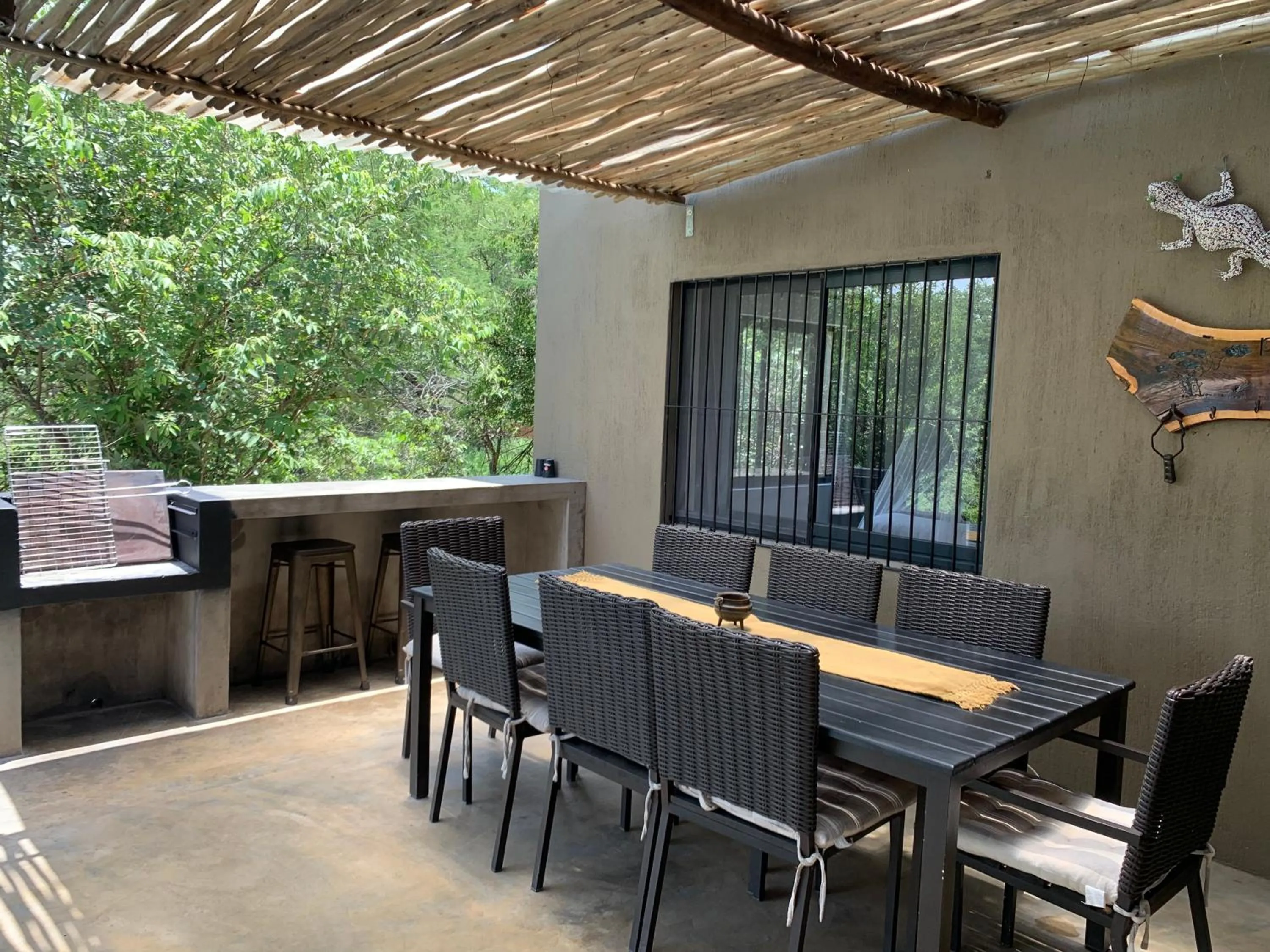 Dining area in Kruger Willows