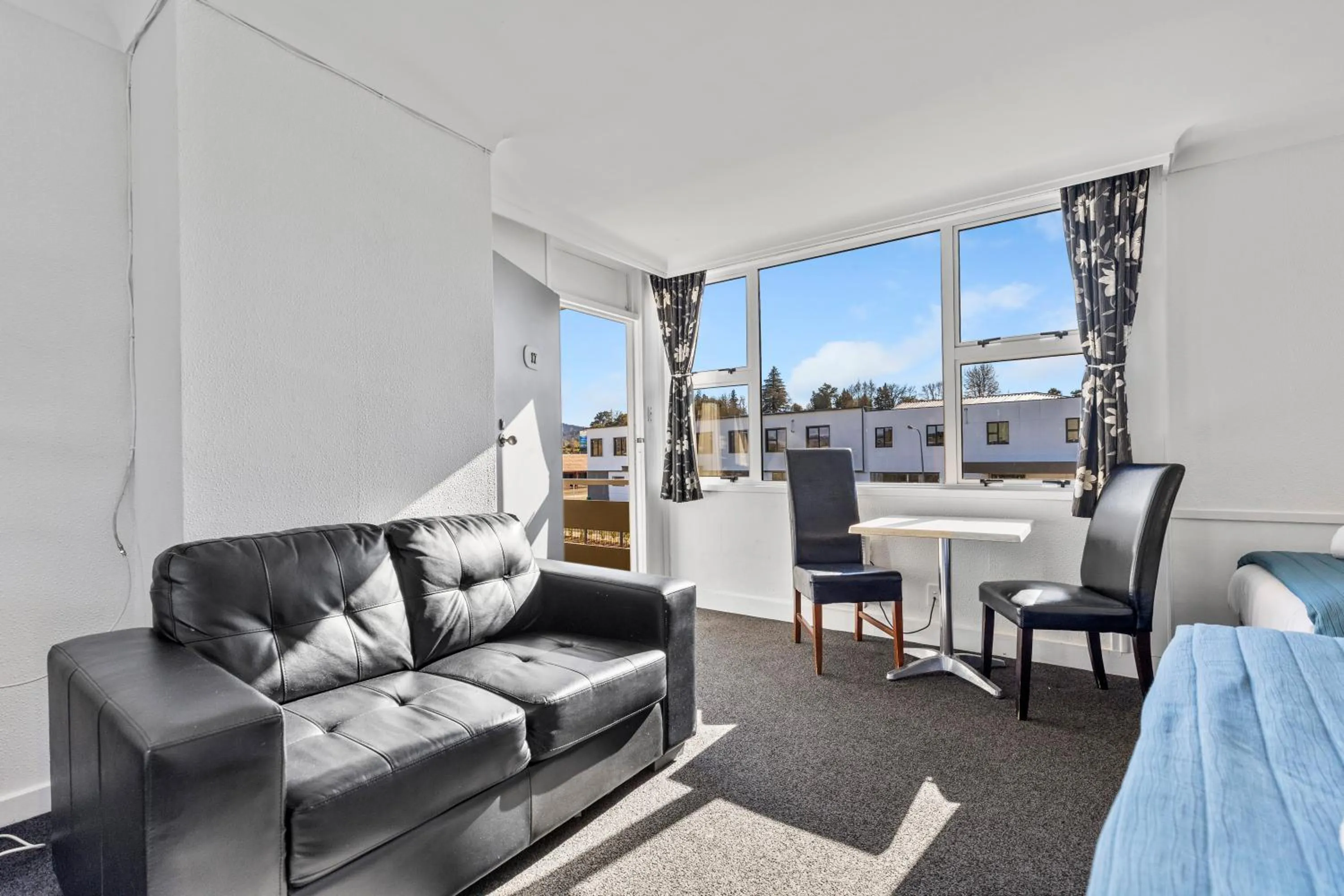 Seating area in Alexander Motel