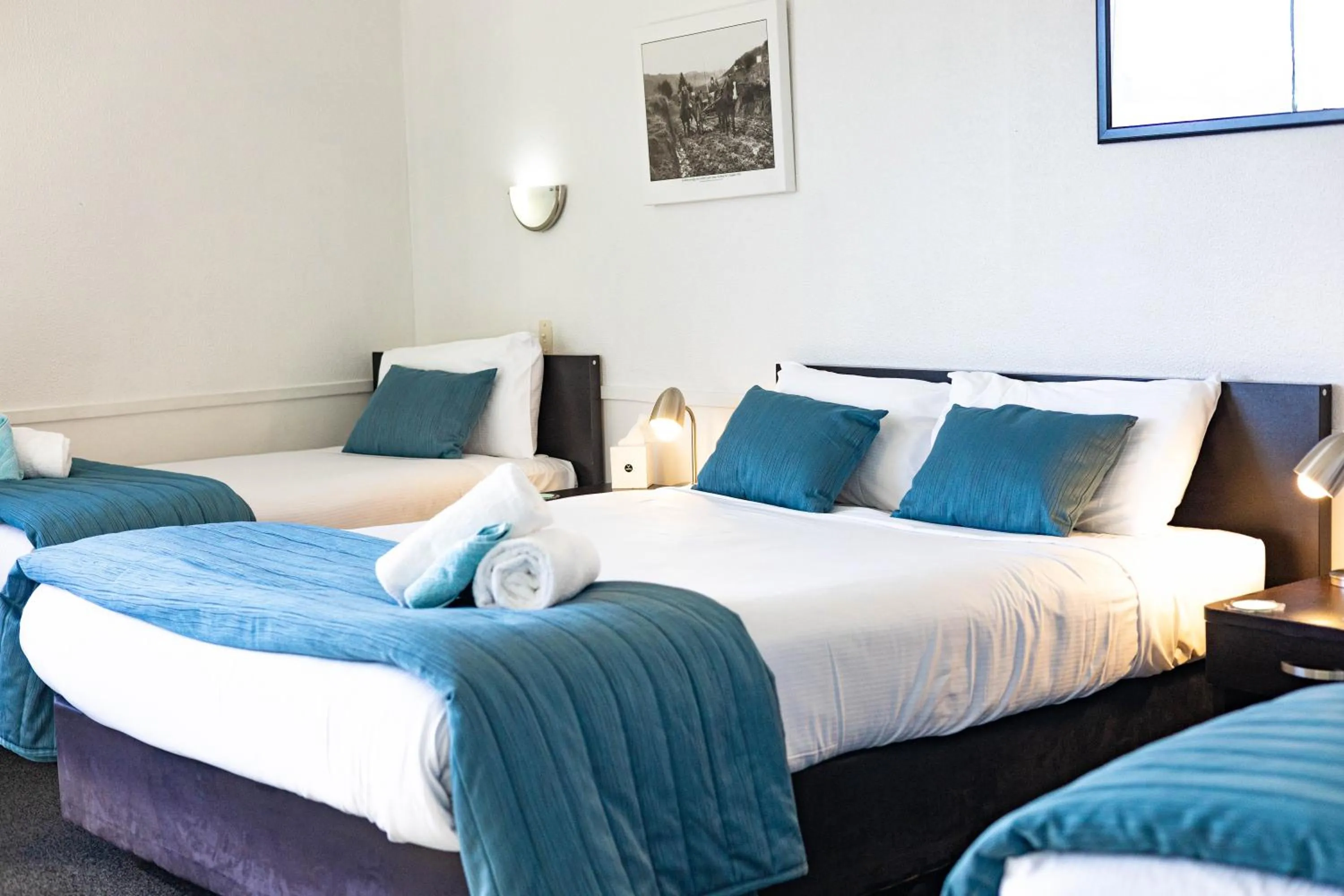 Bed in Alexander Motel