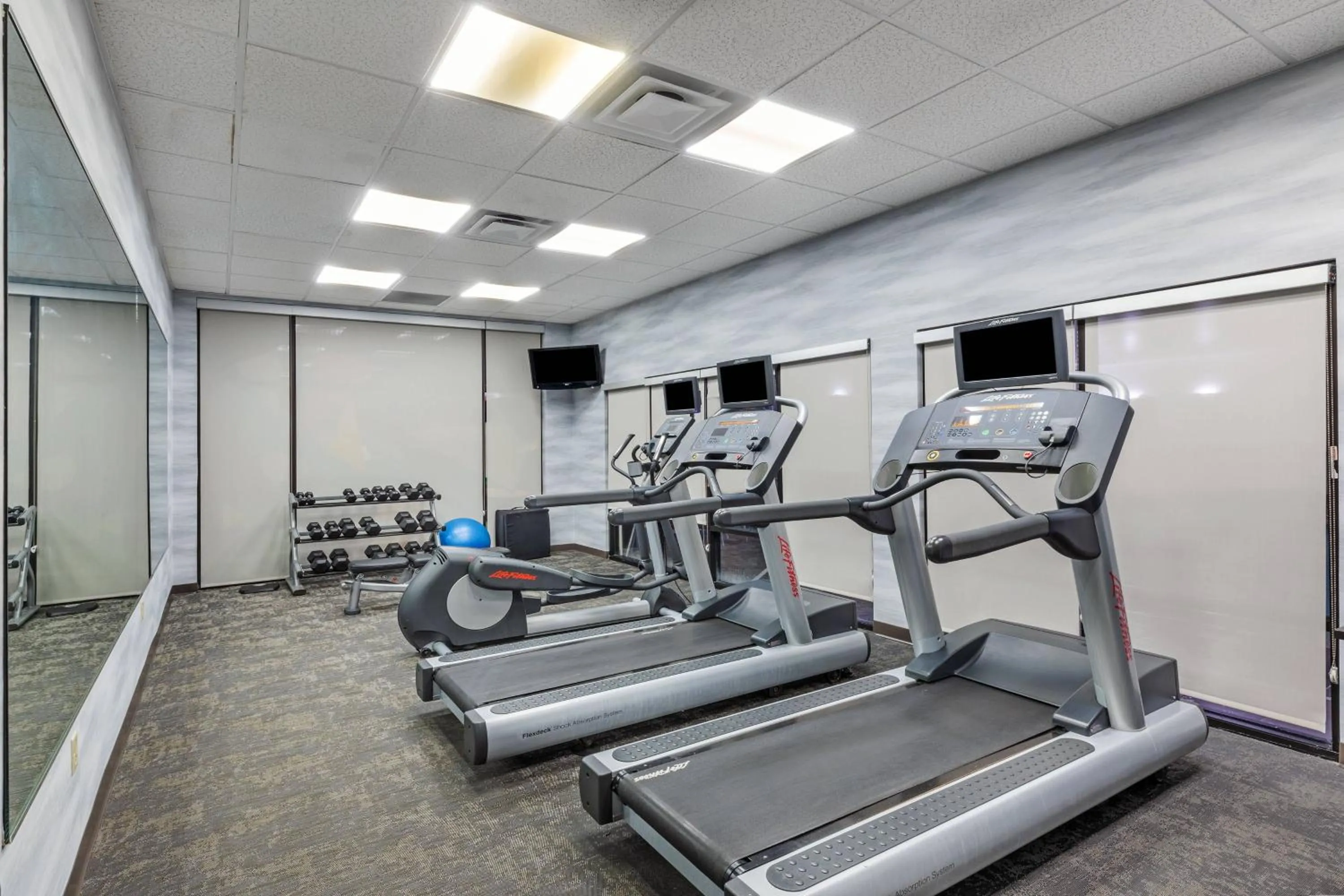 Fitness centre/facilities in Fairfield Inn & Suites Tulsa Downtown Arts District