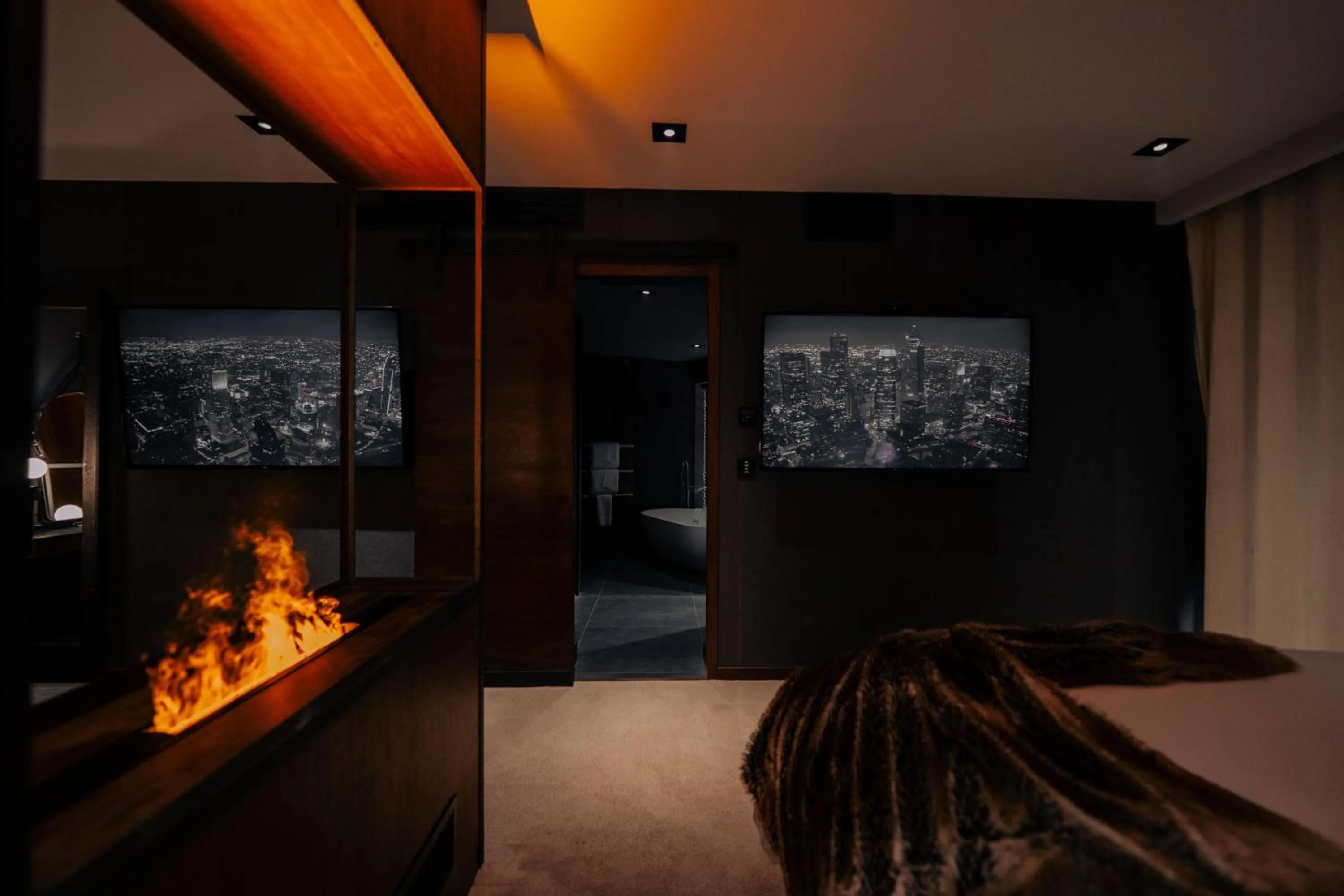 Photo of the whole room, Bed in Cave Hotel & Golf Resort