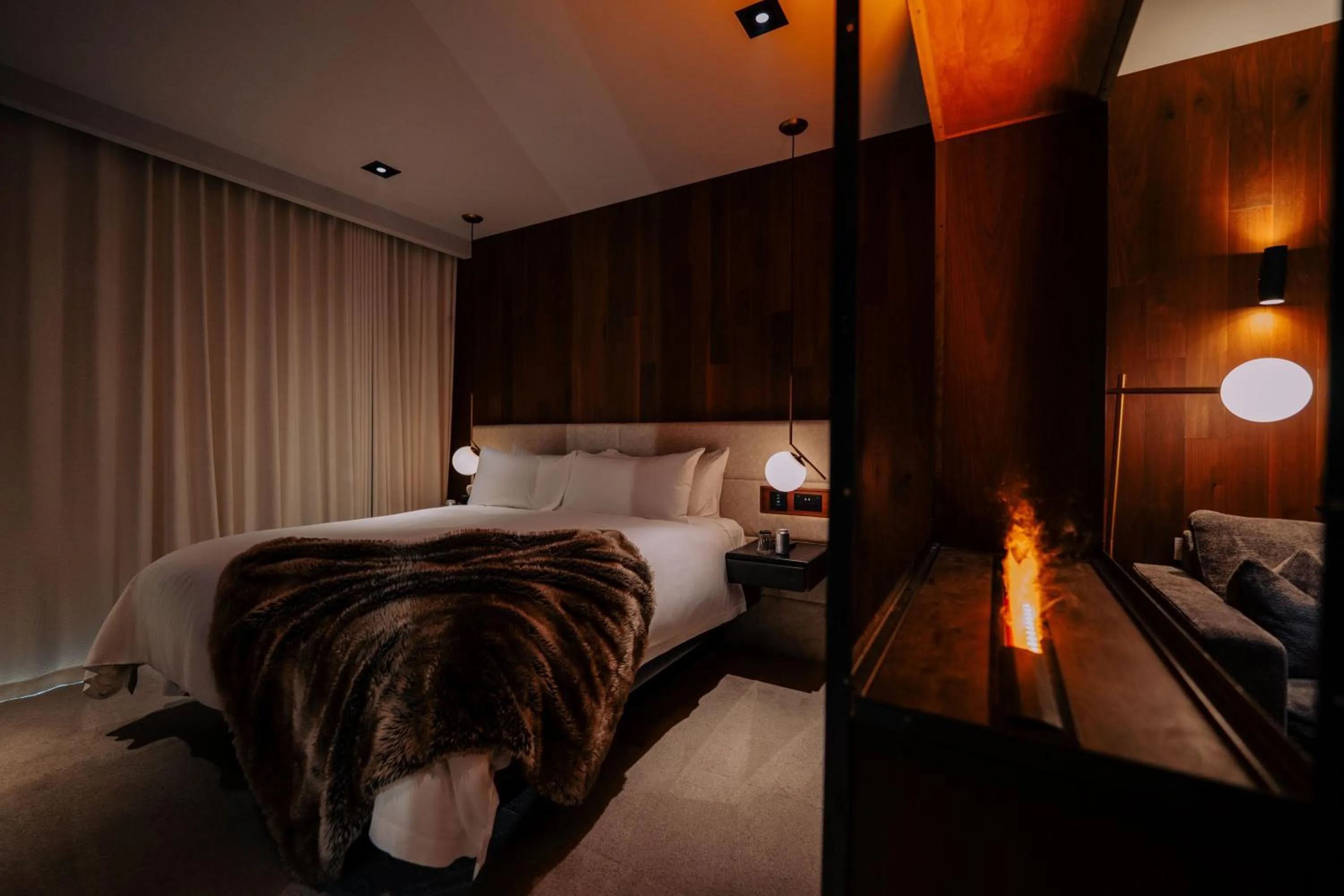 Bedroom, Bed in Cave Hotel & Golf Resort