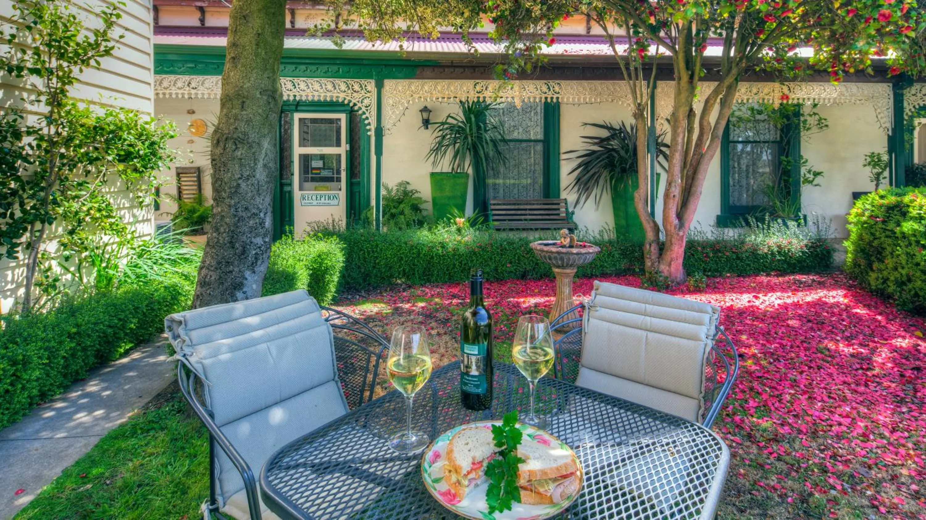 Facade/entrance in Daylesford Motor Inn Vic Pty Ltd