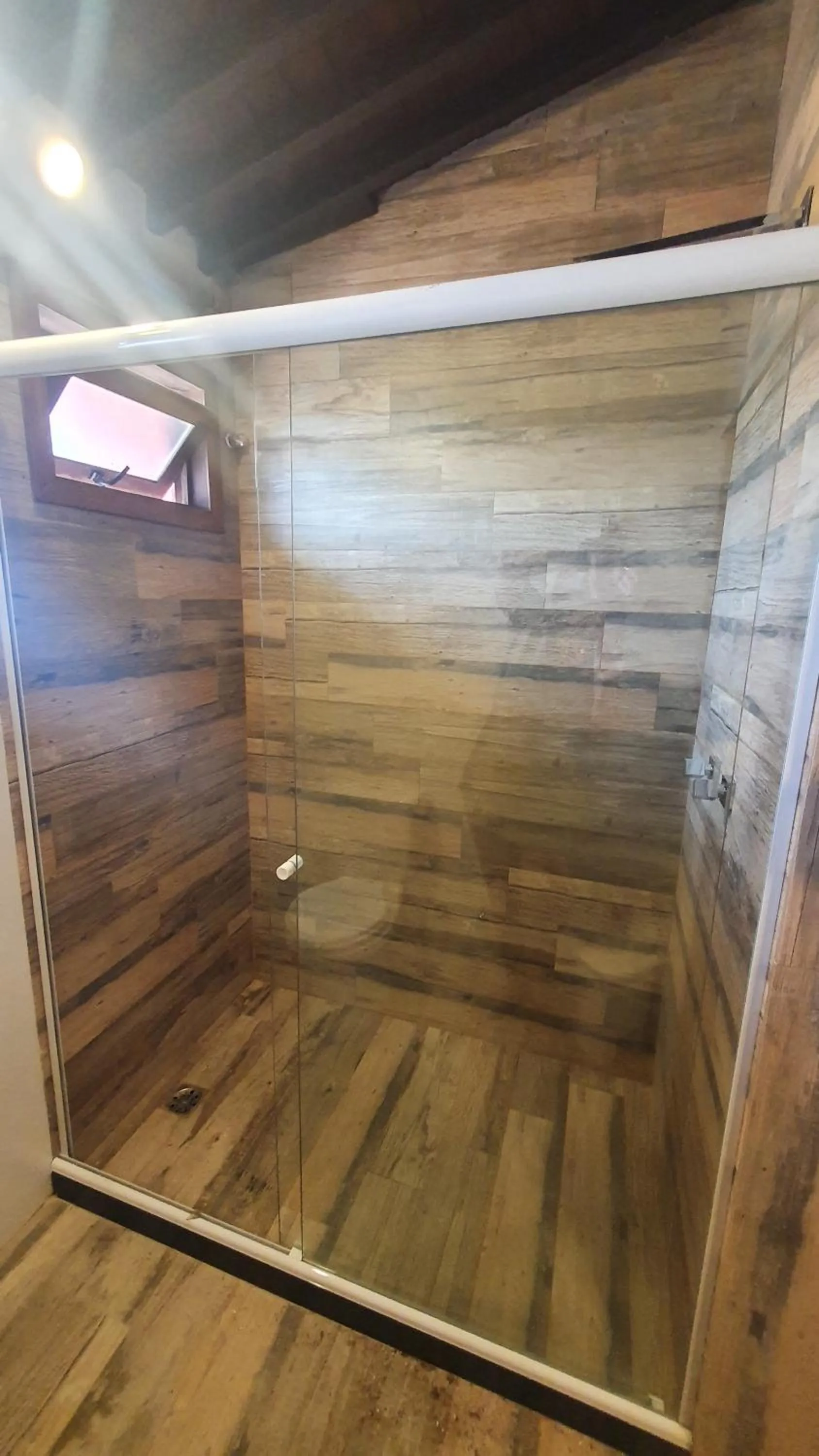 Shower in Pousada Vila do Sol