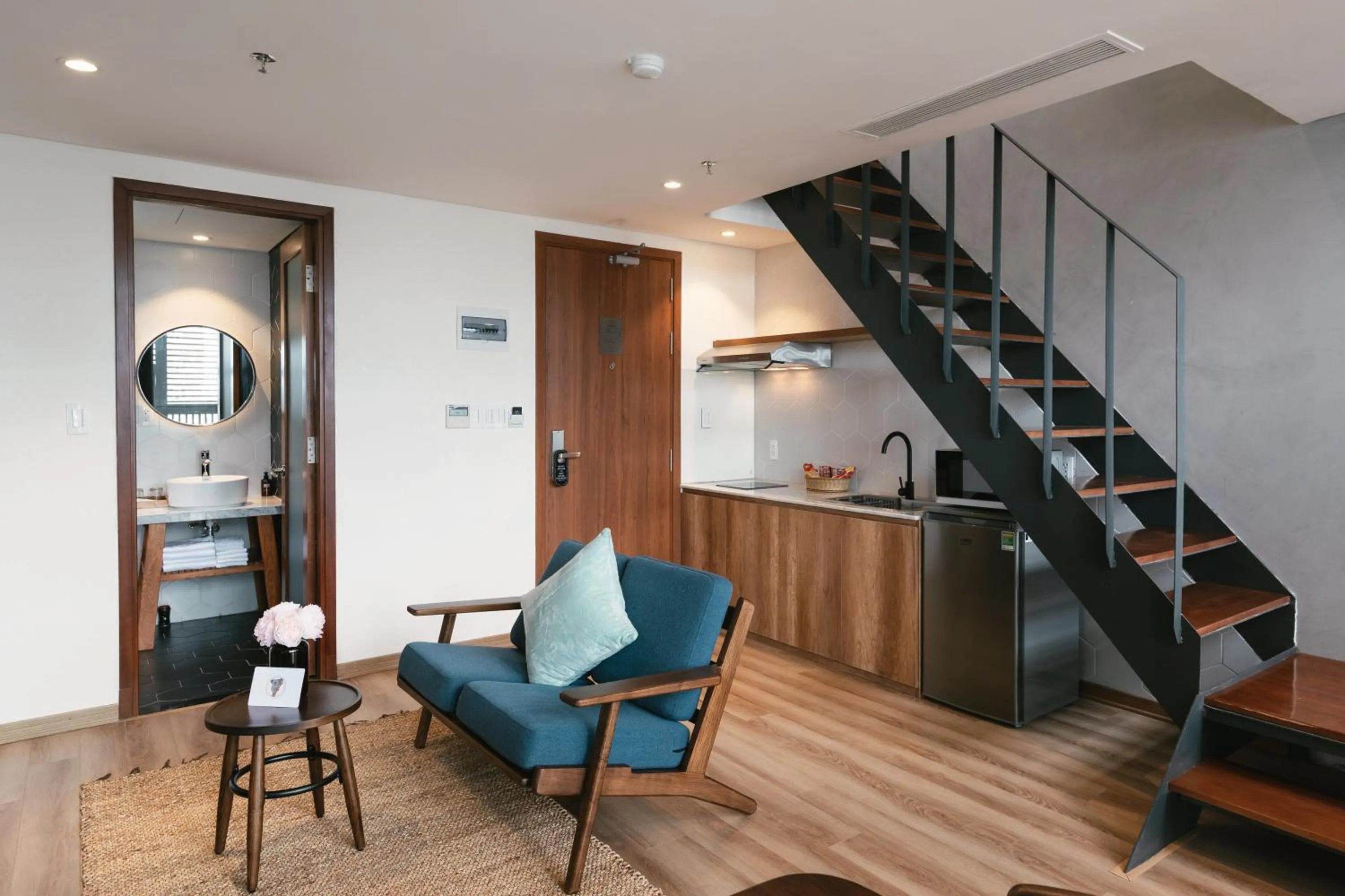 Seating area in The Glomad Boutique Danang