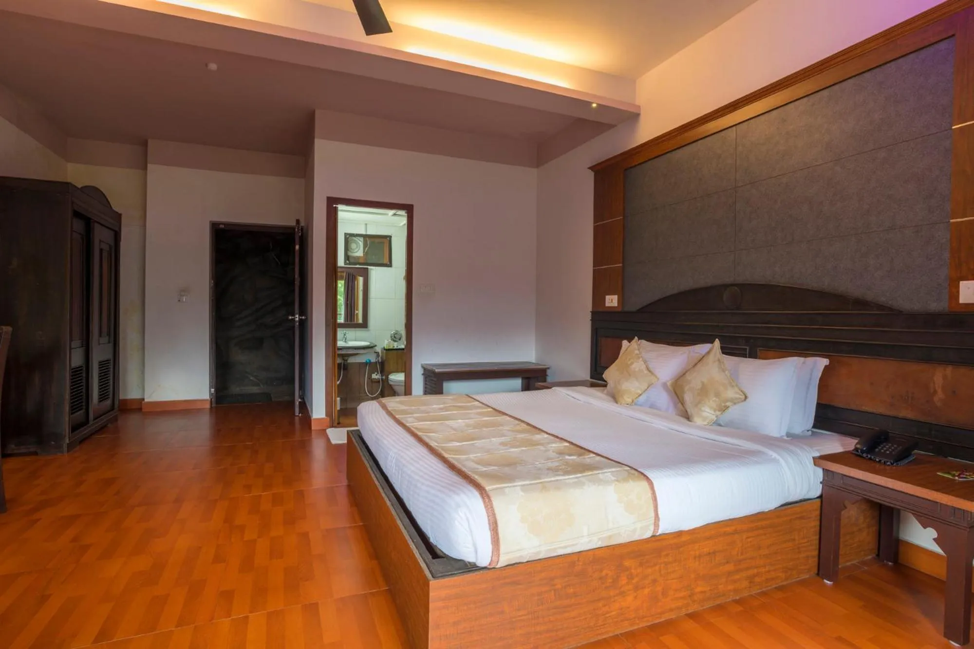 Bedroom, Bed in Upavan Resort