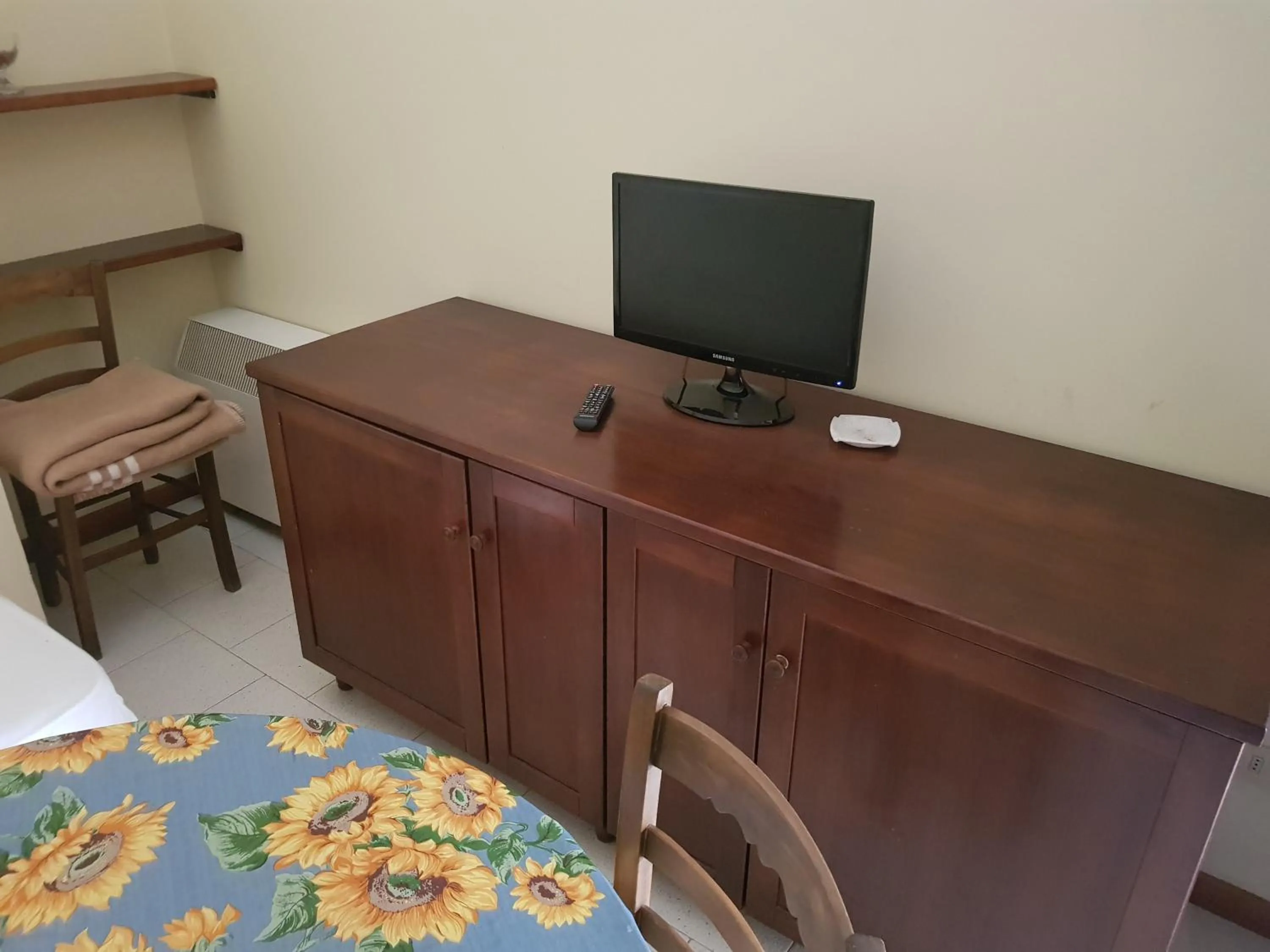 TV and multimedia in Oasi Club Village